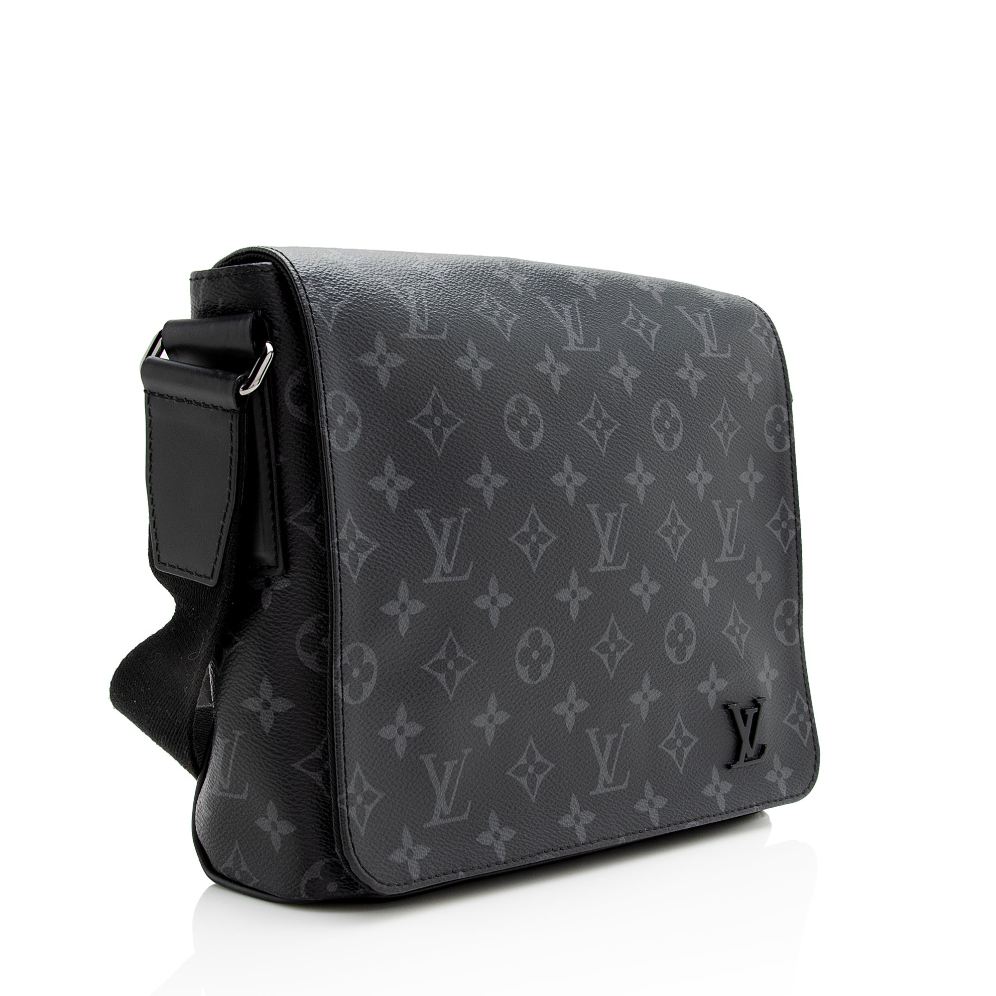Louis Vuitton Monogram Canvas Eclipse District PM Messenger Bag (SHF-22859)