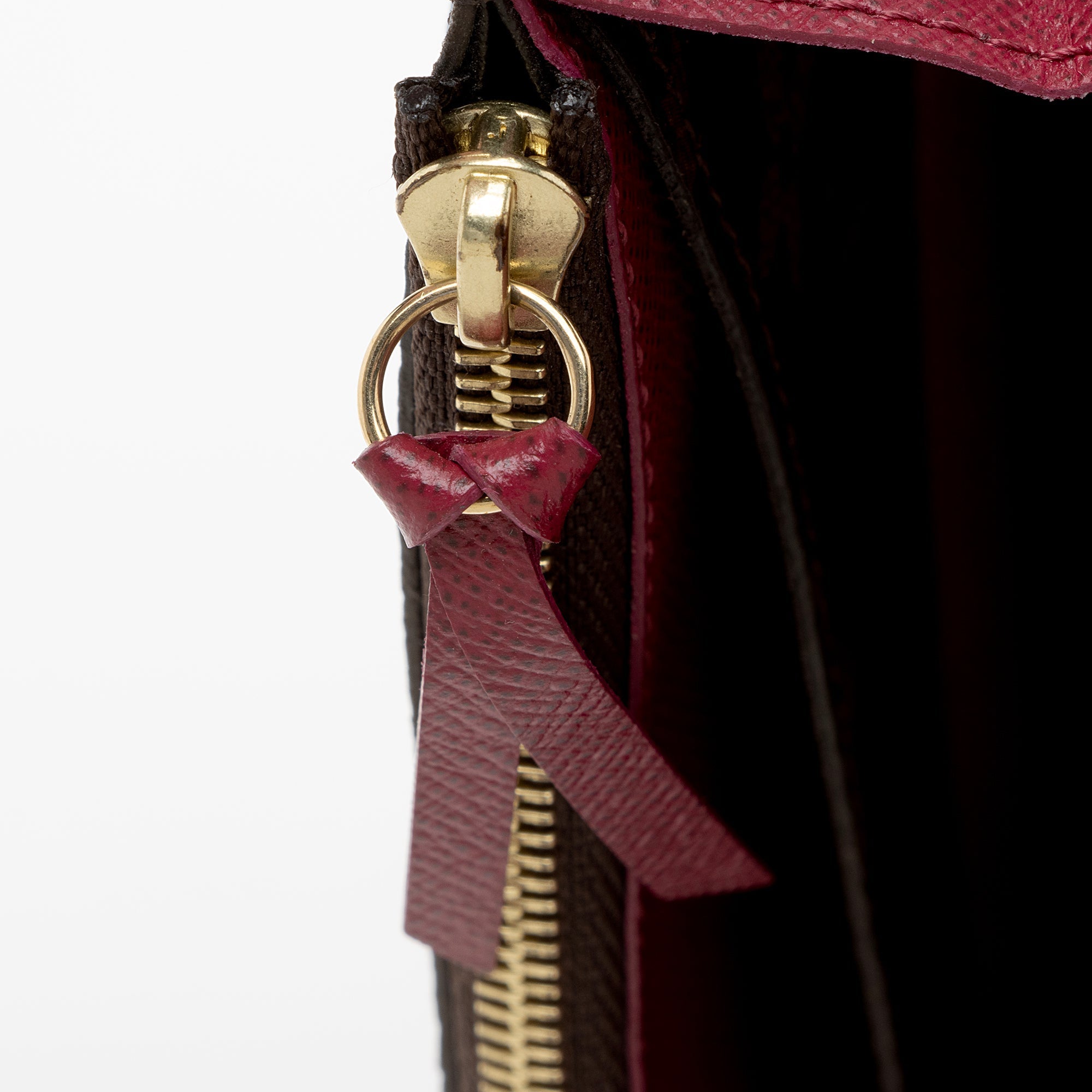 Louis Vuitton Monogram Canvas Emilie Wallet (SHF-ImTffU)