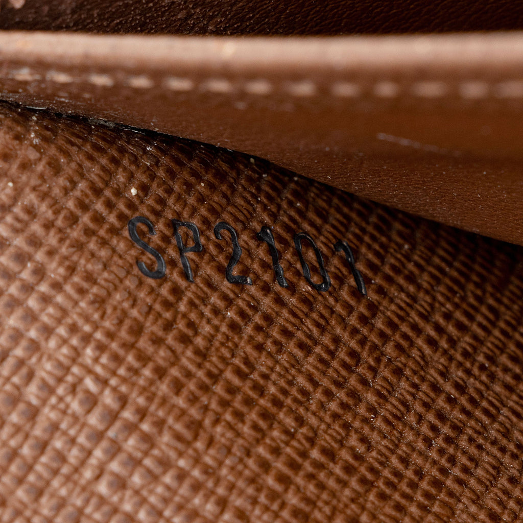 Louis Vuitton Monogram Canvas Etoile Sarah Wallet (SHF-rDATwn)