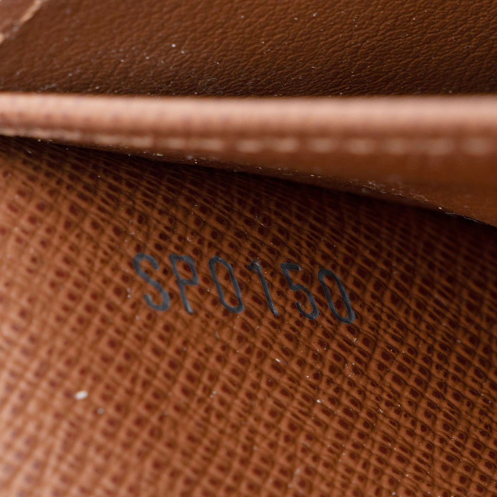 Louis Vuitton Monogram Canvas Etoile Sarah Wallet (SHF-hZYWi0)