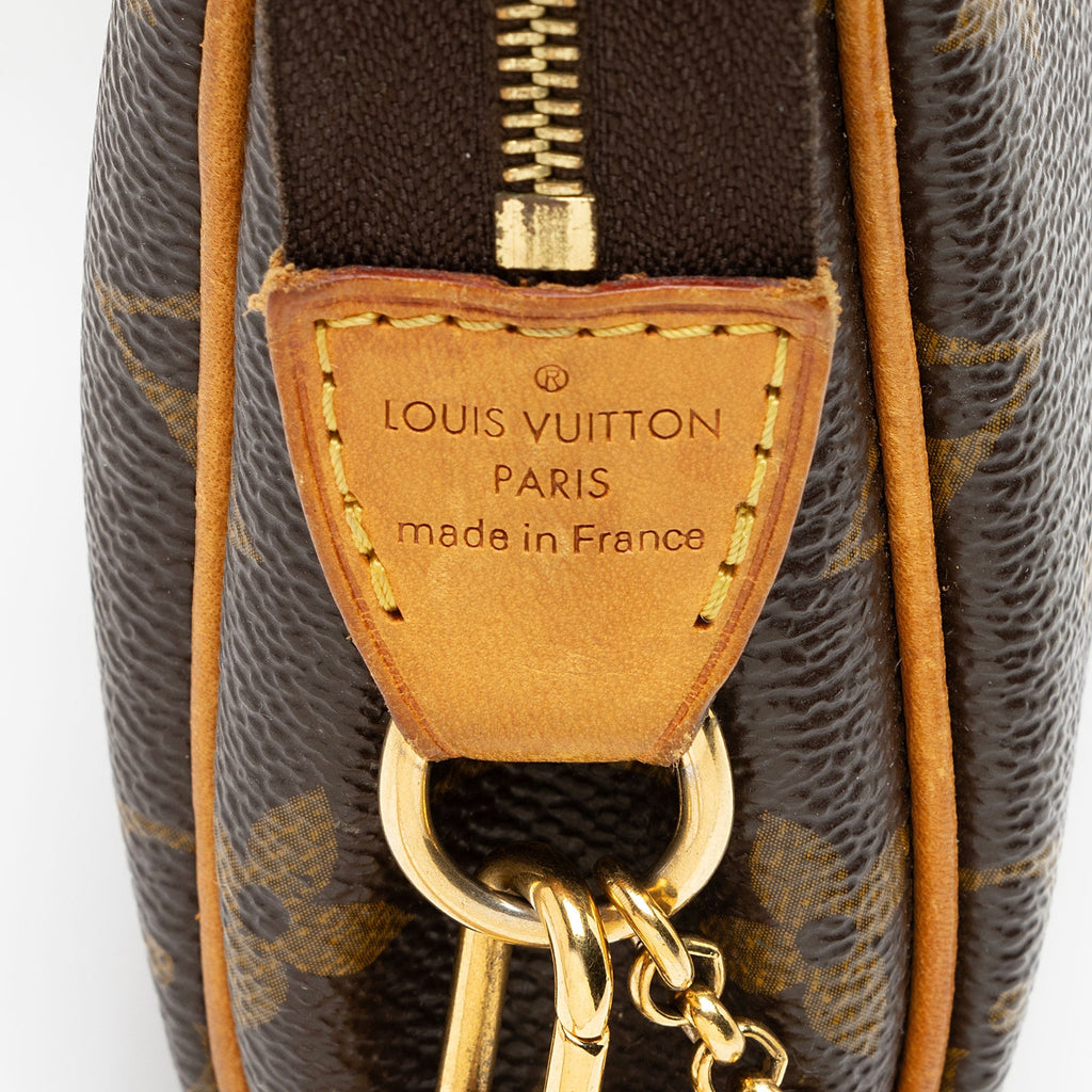 Louis Vuitton Monogram Canvas Eva Clutch (SHF-LxJ6ci)