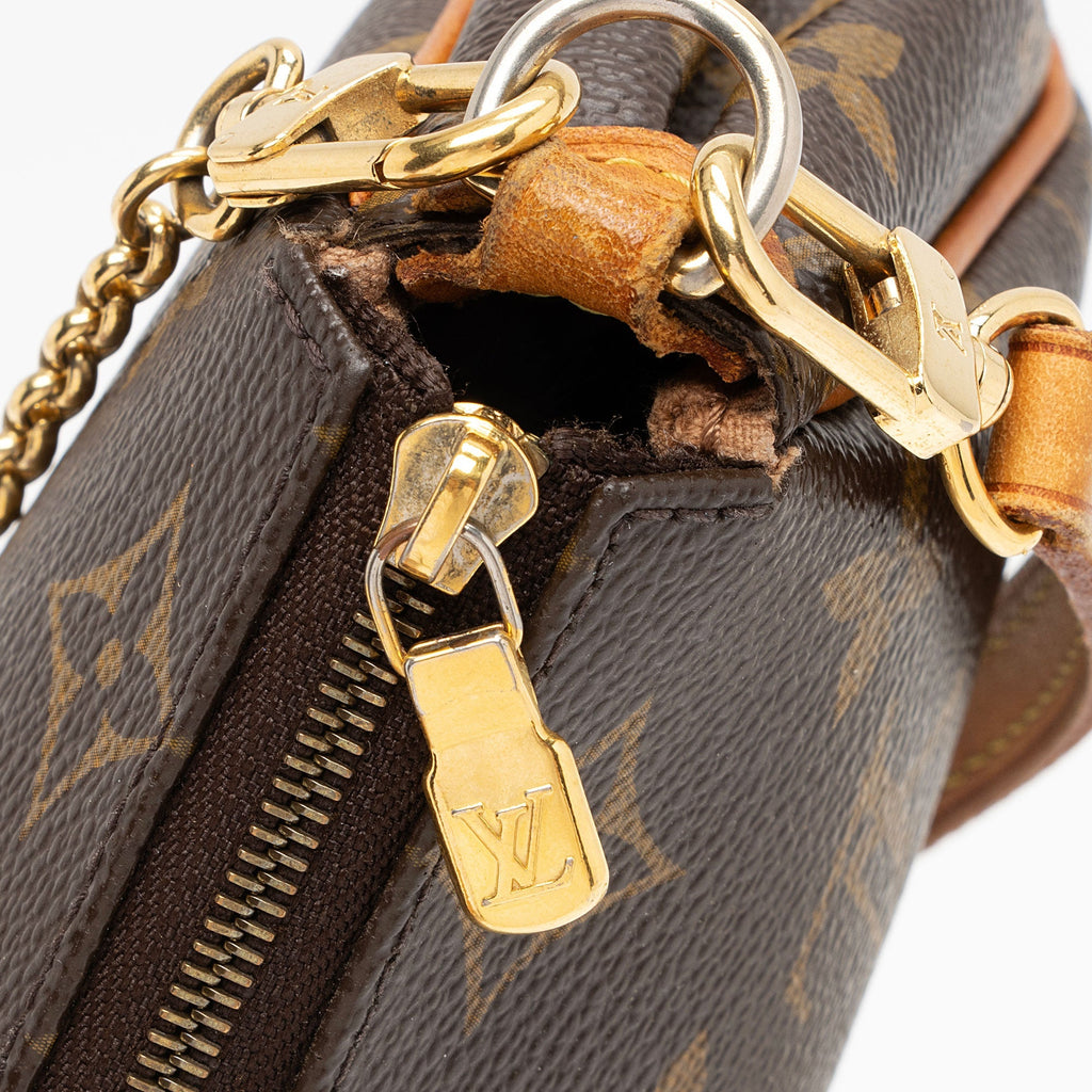Louis Vuitton Monogram Canvas Eva Clutch (SHF-U3YNQY)