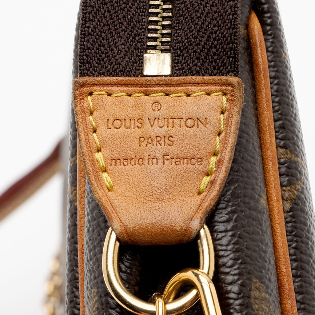 Louis Vuitton Monogram Canvas Eva Clutch (SHF-ihjcas)