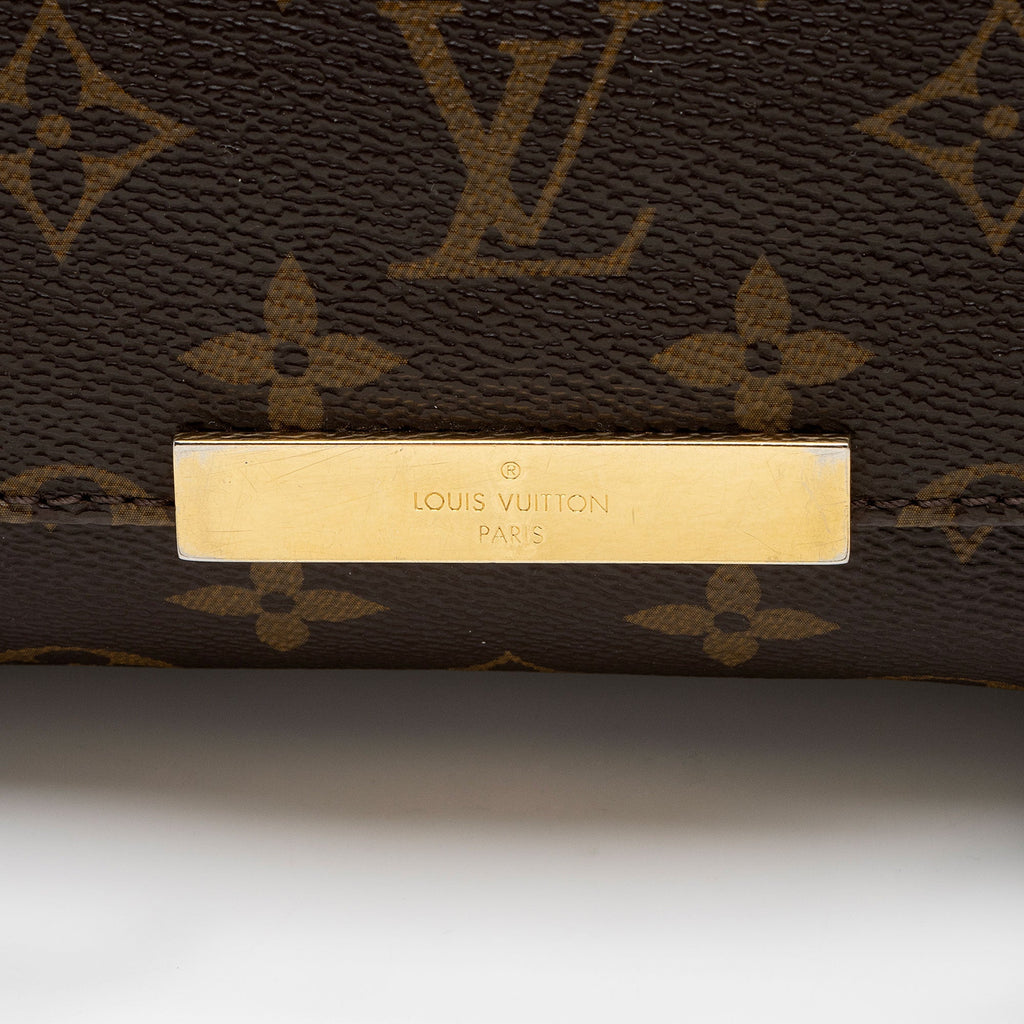 Louis Vuitton Monogram Canvas Favorite MM Shoulder Bag (SHF-kr1tYJ)