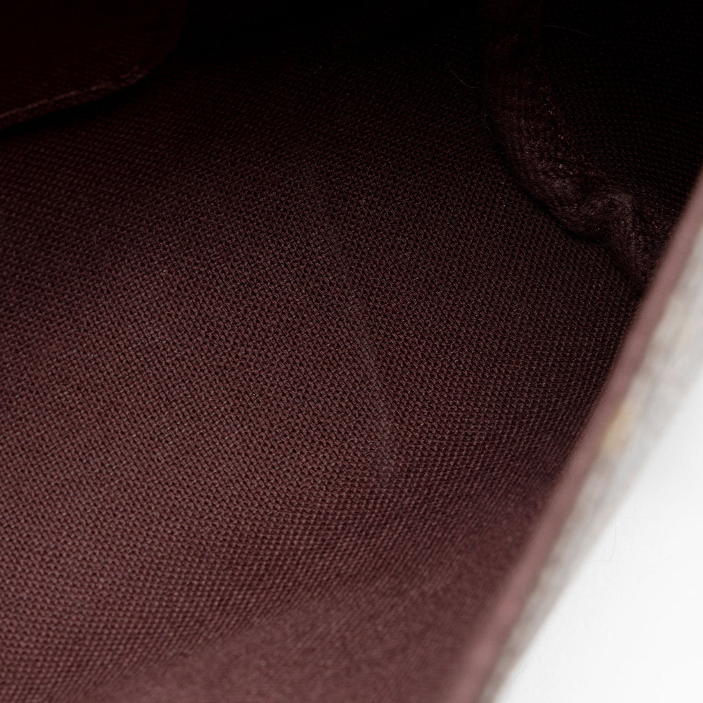 Louis Vuitton Monogram Canvas Favorite MM Shoulder Bag (SHF-kr1tYJ)