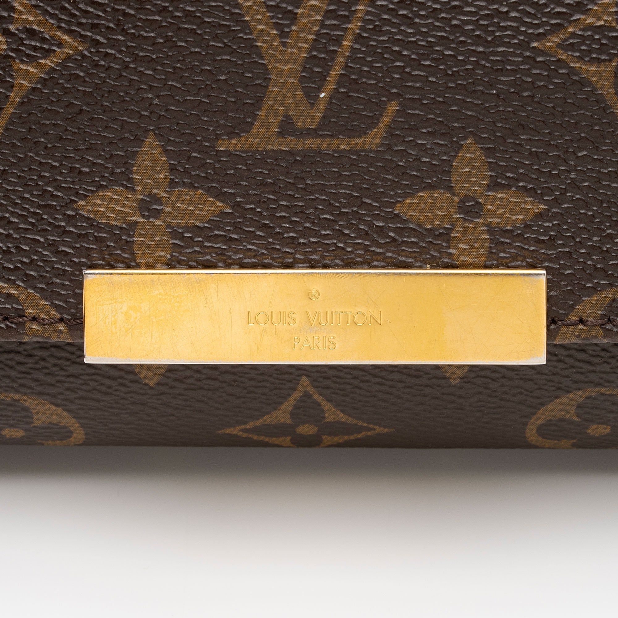 Louis Vuitton Monogram Canvas Favorite MM Shoulder Bag (SHF-pBpiVp)