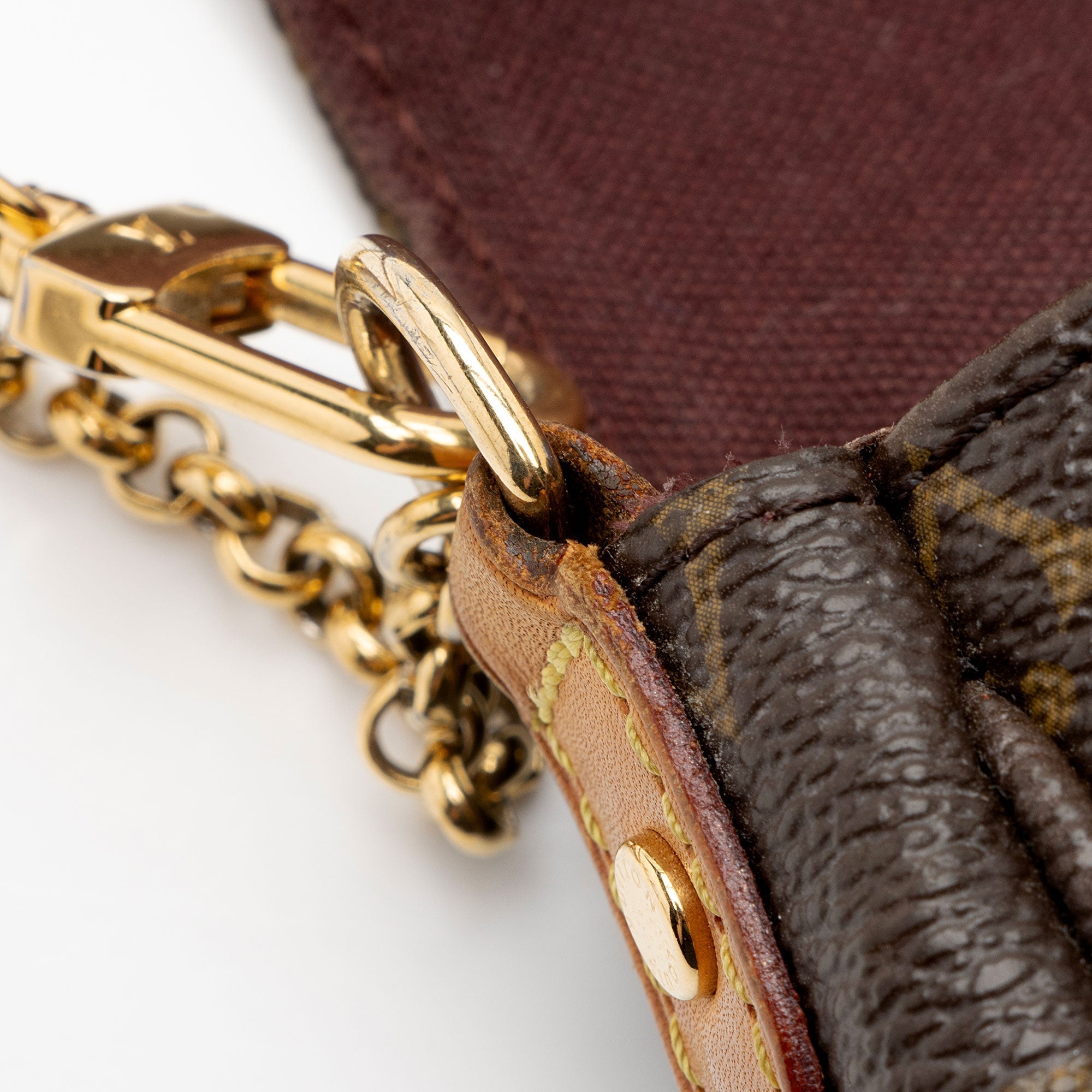 Louis Vuitton Monogram Canvas Favorite MM Shoulder Bag (SHF-Z5GR0S)