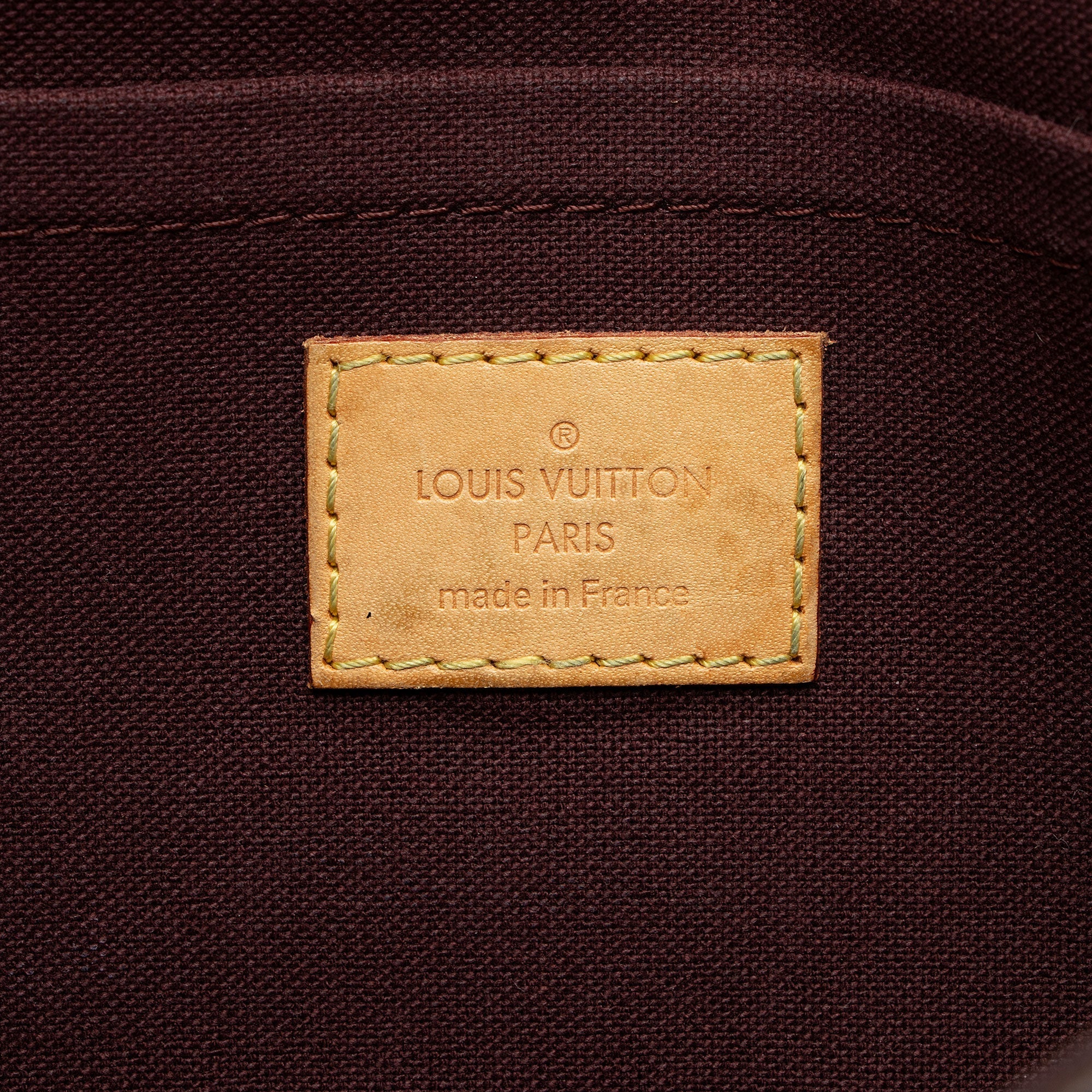 Louis Vuitton Monogram Canvas Favorite MM Shoulder Bag (SHF-vOz9V2)