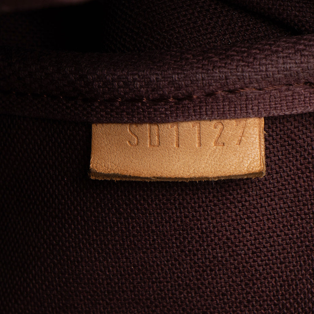 Louis Vuitton Monogram Canvas Favorite MM Shoulder Bag (SHF-eBADrA)