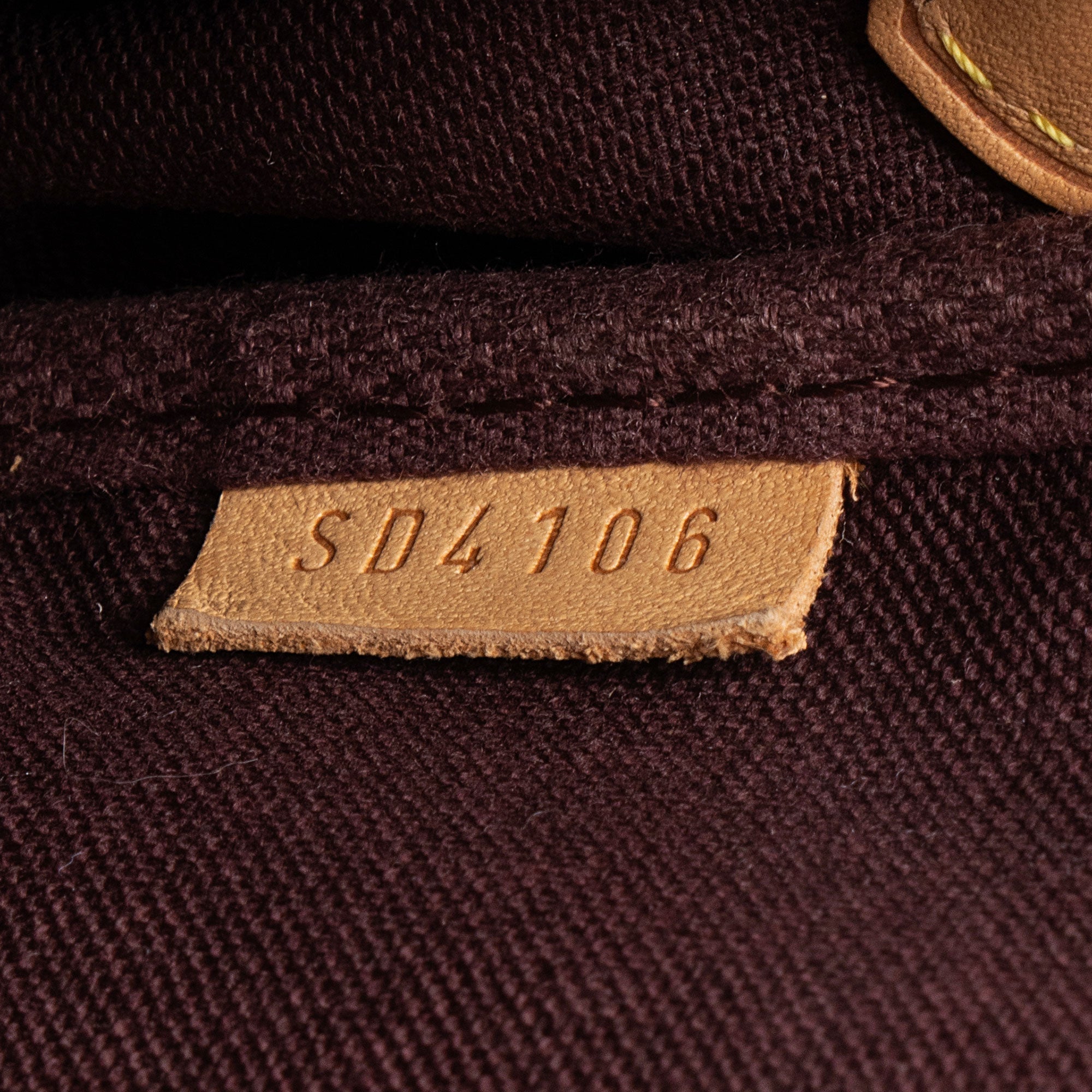 Louis Vuitton Monogram Canvas Favorite MM Shoulder Bag