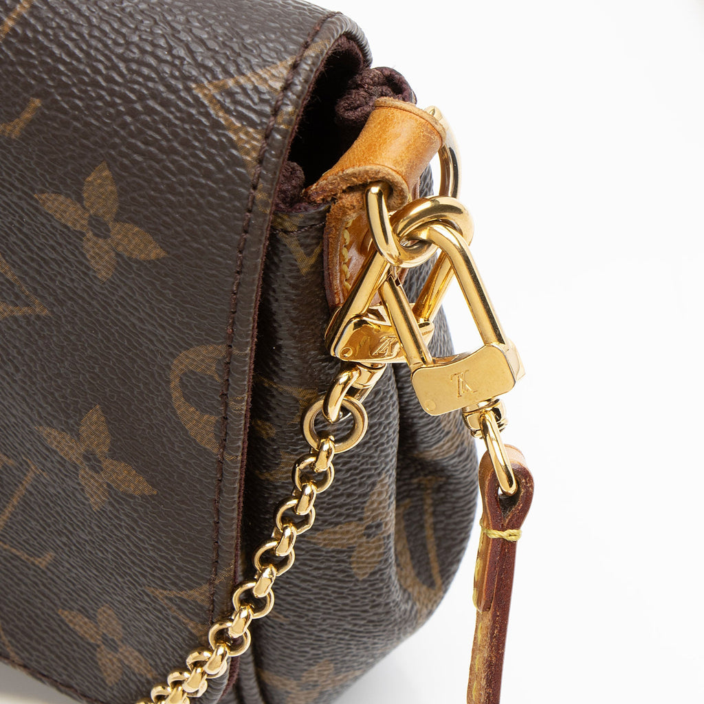Louis Vuitton Monogram Canvas Favorite MM Shoulder Bag