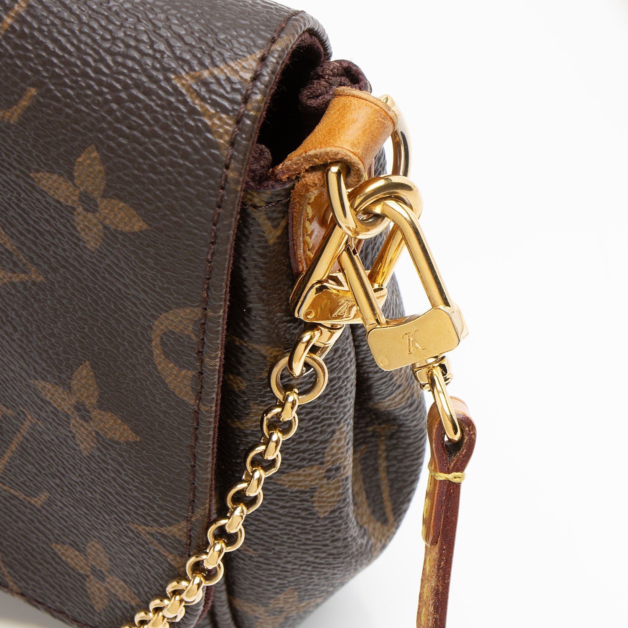 Louis Vuitton Monogram Canvas Favorite MM Shoulder Bag