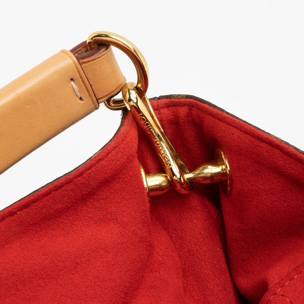 Louis Vuitton Monogram Canvas Gaia Shoulder Bag (SHF-XSBDdp)