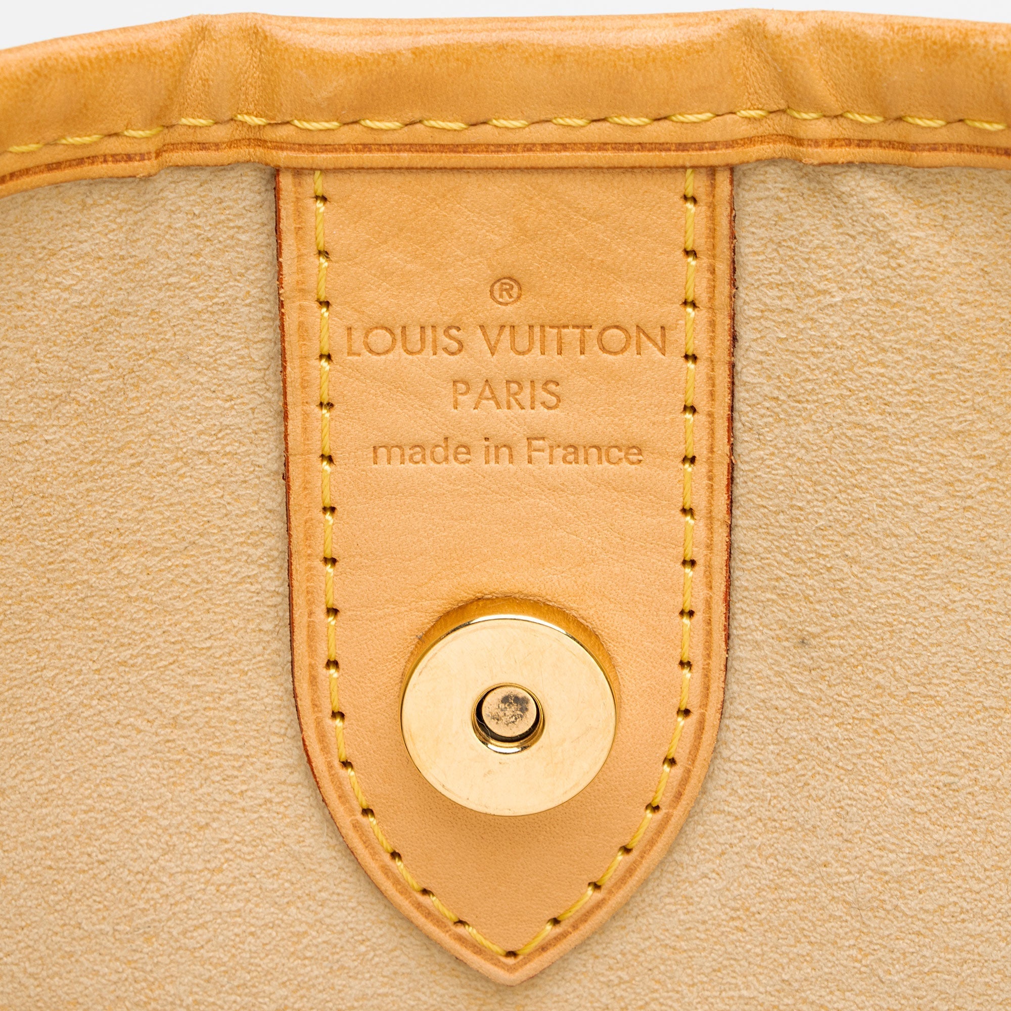 Louis Vuitton Monogram Canvas Galliera GM Shoulder Bag (SHF-lnH1FD)