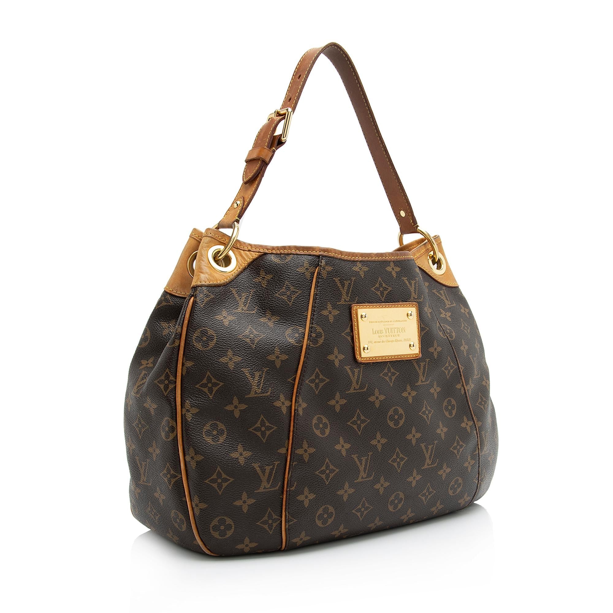 Louis Vuitton Monogram Canvas Galliera PM Shoulder Bag (SHF-23693)