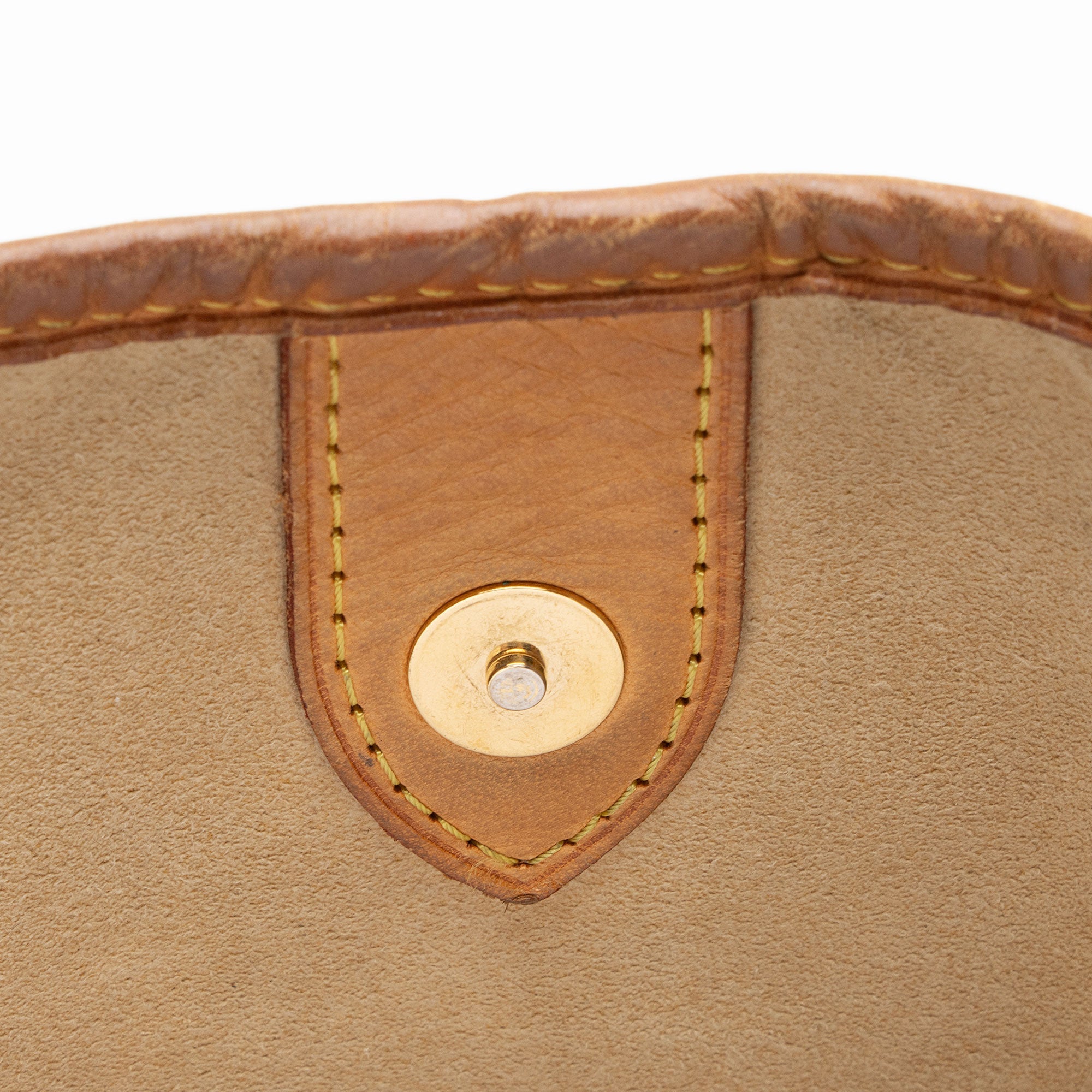 Louis Vuitton Monogram Canvas Galliera PM Shoulder Bag (SHF-xQZ2fn)