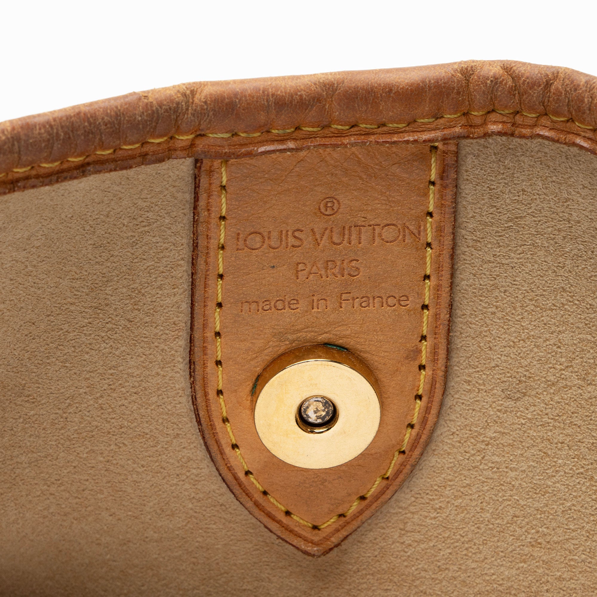 Louis Vuitton Monogram Canvas Galliera PM Shoulder Bag (SHF-xQZ2fn)