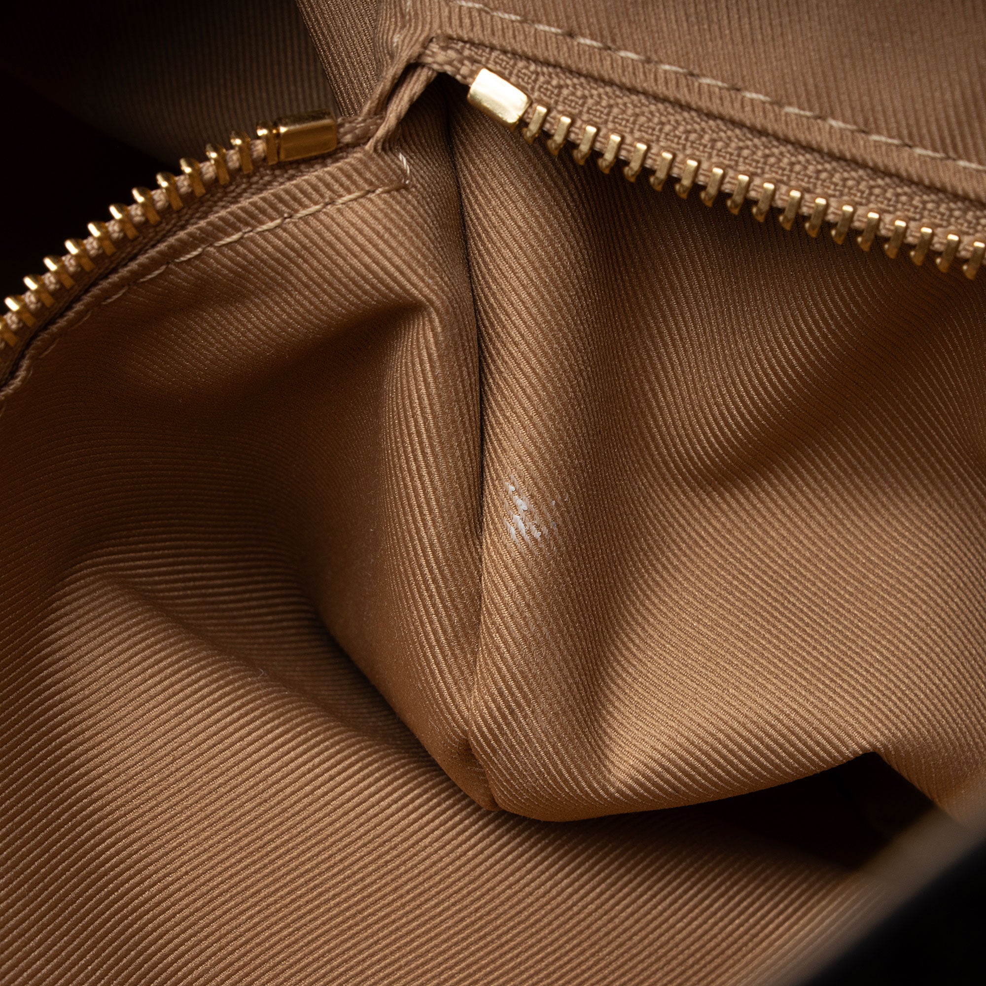 Louis Vuitton Monogram Canvas Graceful MM Hobo (SHF-1qwA9E)