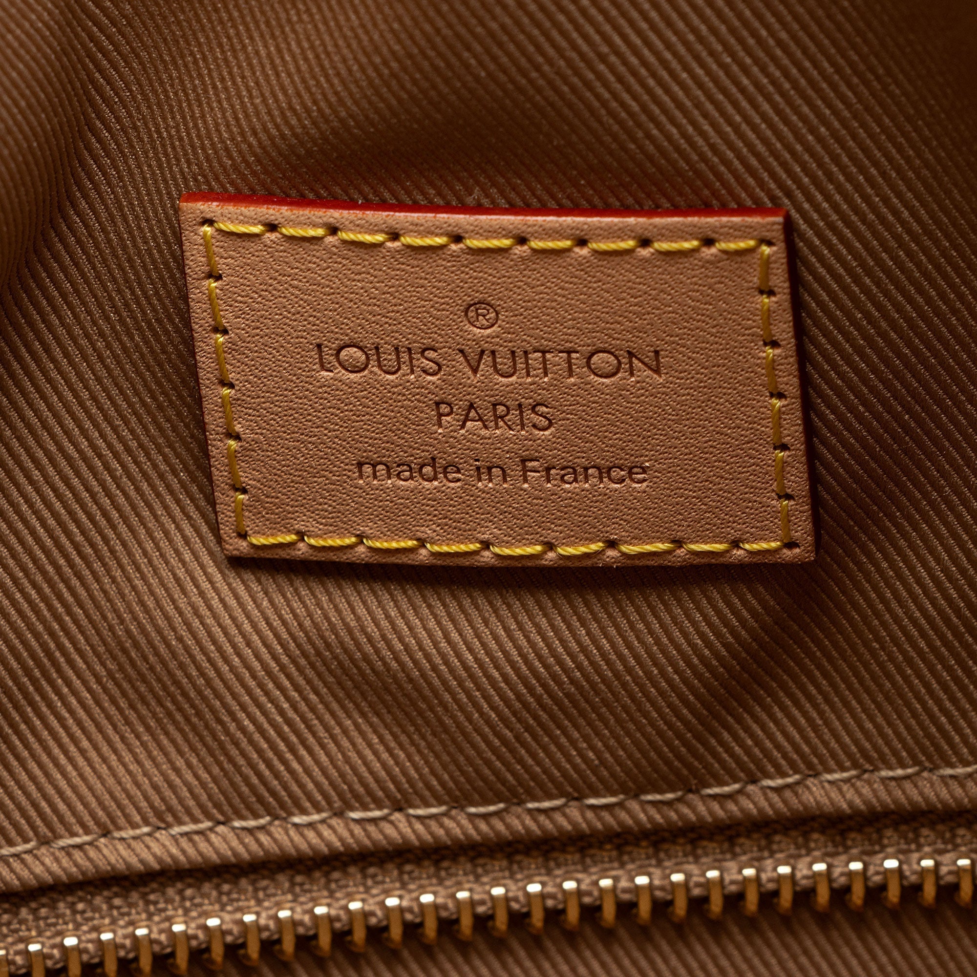 Louis Vuitton Monogram Canvas Graceful MM Hobo (SHF-1qwA9E)