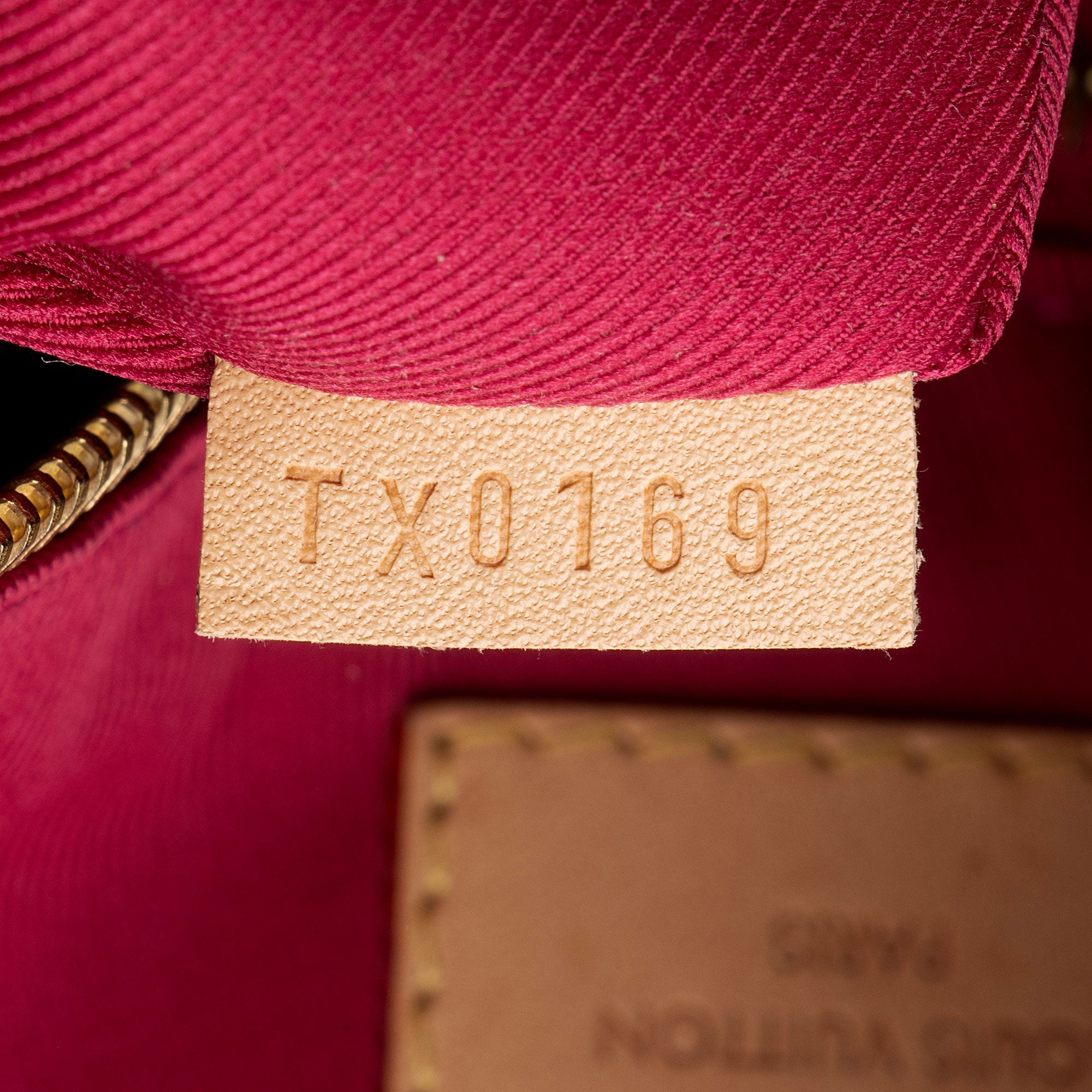 Louis Vuitton Monogram Canvas Graceful MM Hobo (SHF-9a1WVz)