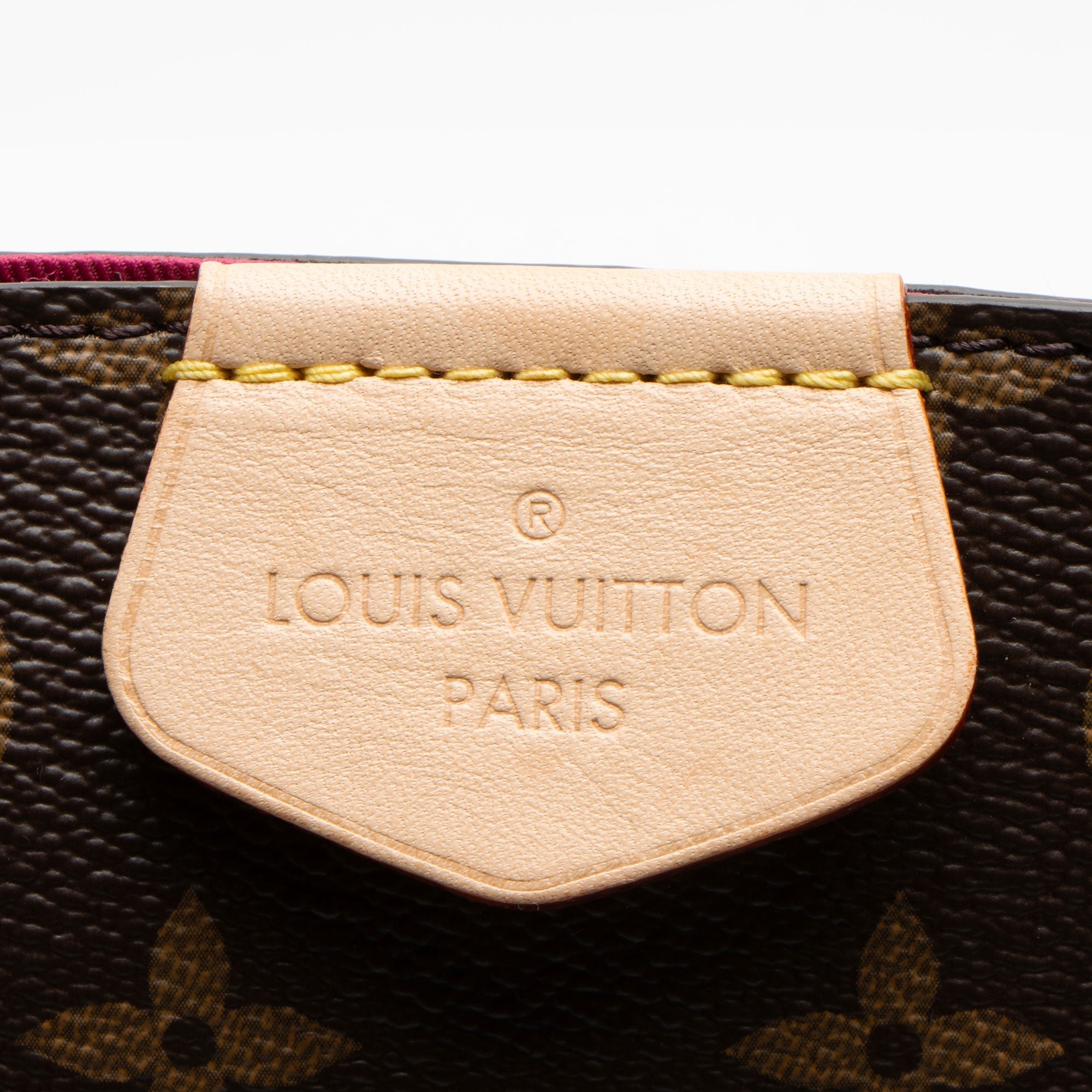 Louis Vuitton Monogram Canvas Graceful MM Hobo (SHF-qPCES1)