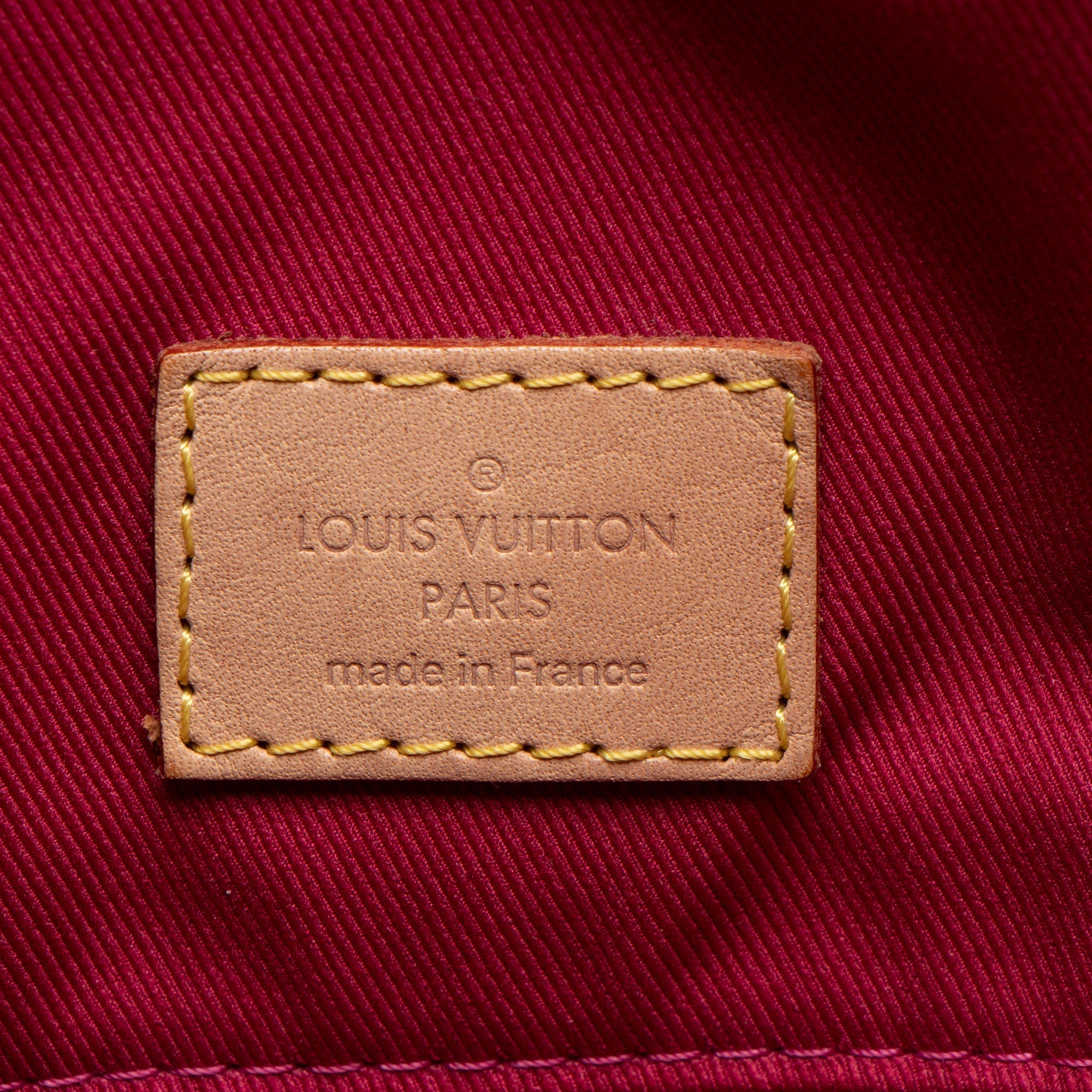 Louis Vuitton Monogram Canvas Graceful MM Hobo (SHF-a5Farx)