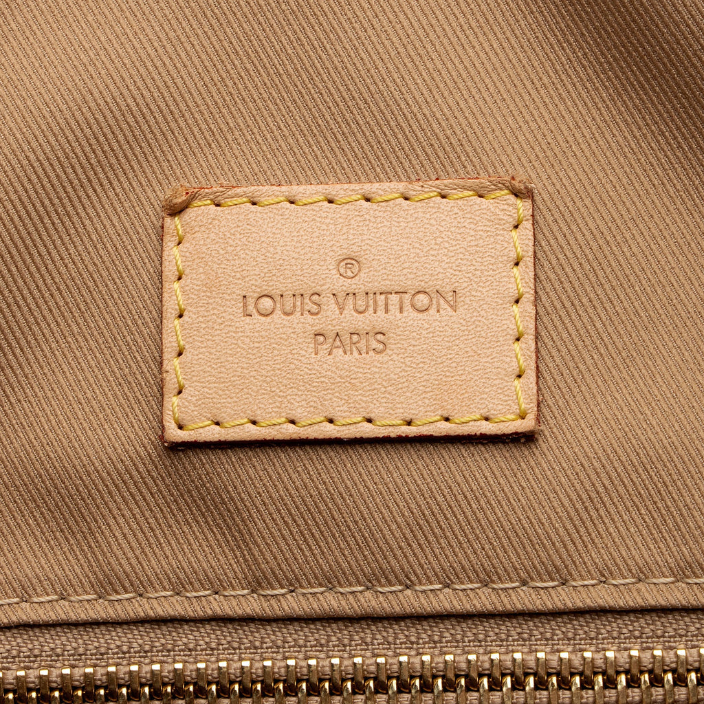 Louis Vuitton Monogram Canvas Graceful PM Hobo (SHF-3sCpYD)
