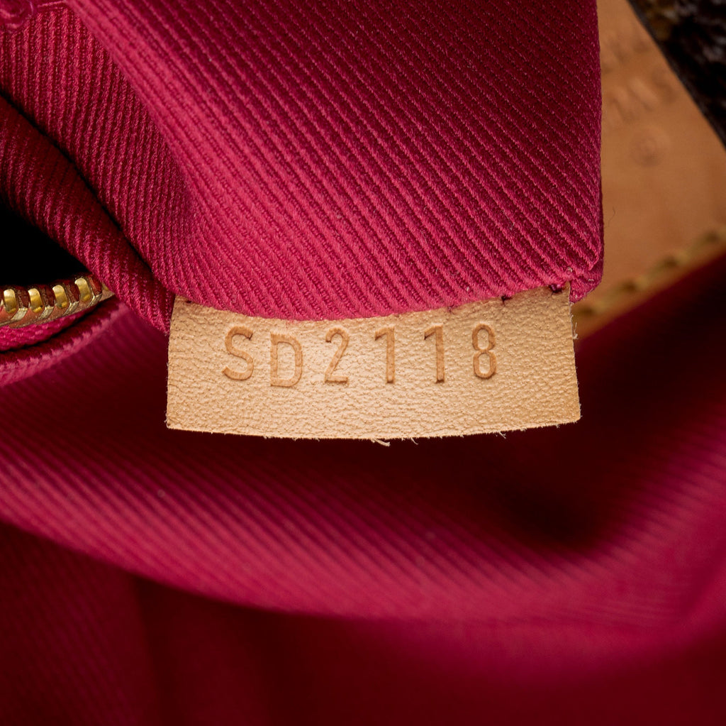 Louis Vuitton Monogram Canvas Graceful PM Hobo (SHF-dp1YDV)