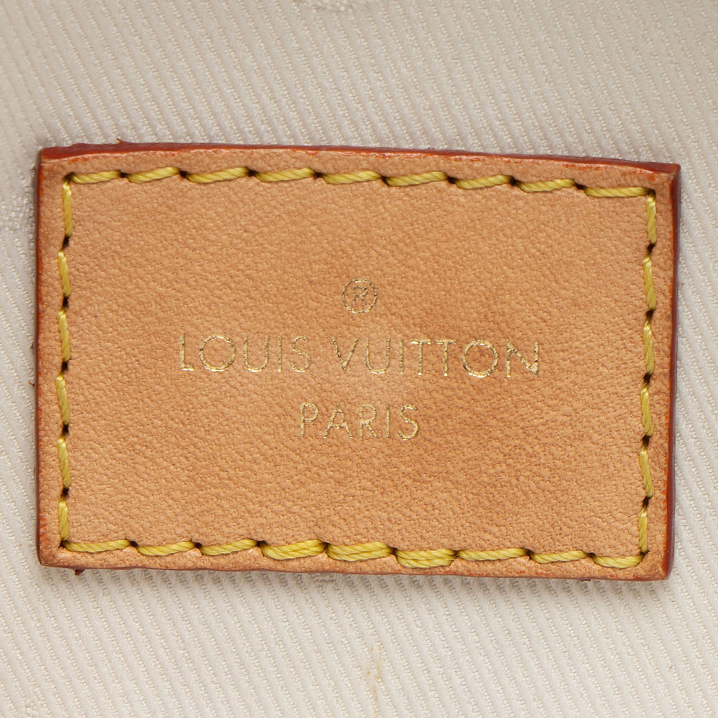 Louis Vuitton Monogram Canvas High Rise Bumbag