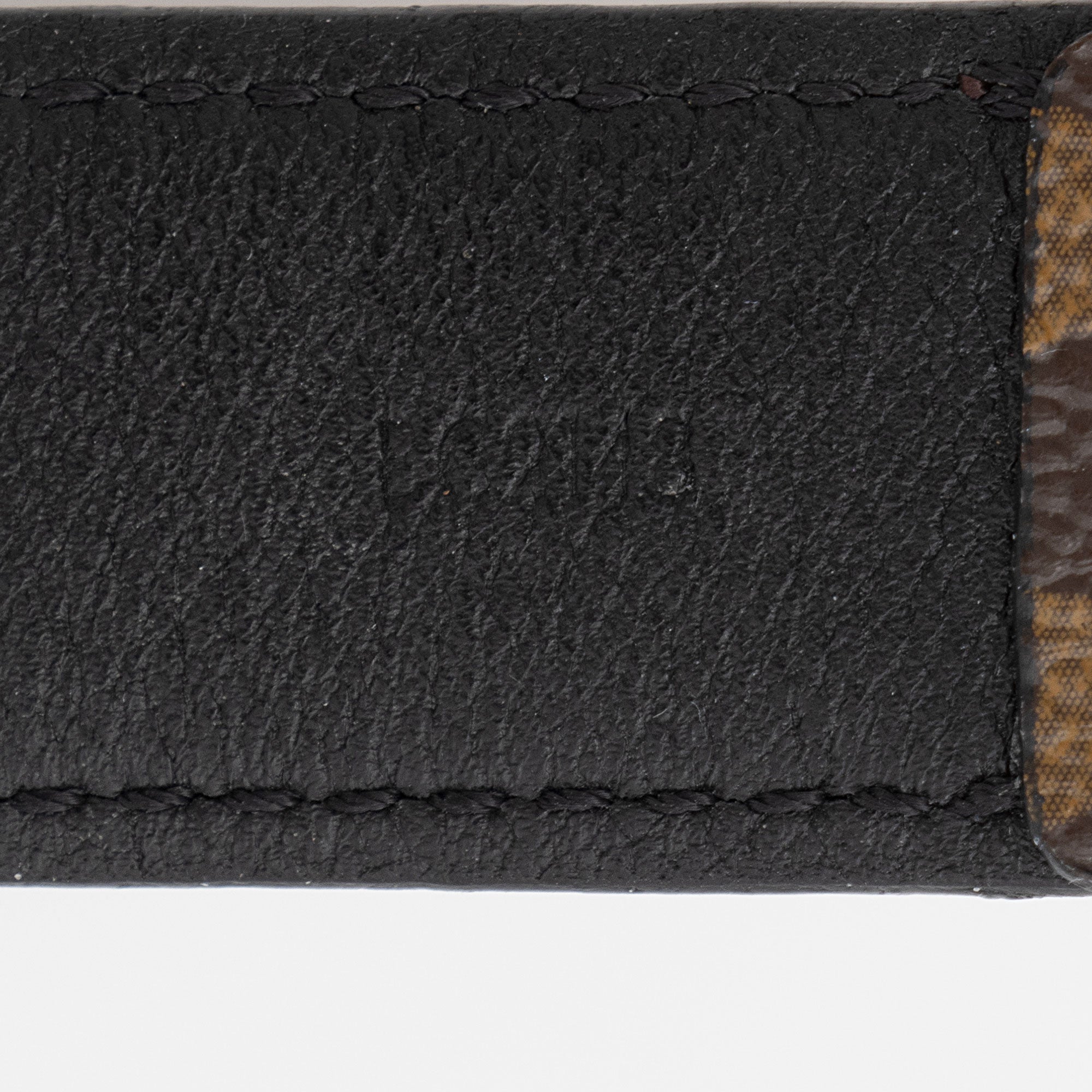 Louis Vuitton Monogram Canvas Hockenheim Bracelet (SHF-WhNTif)