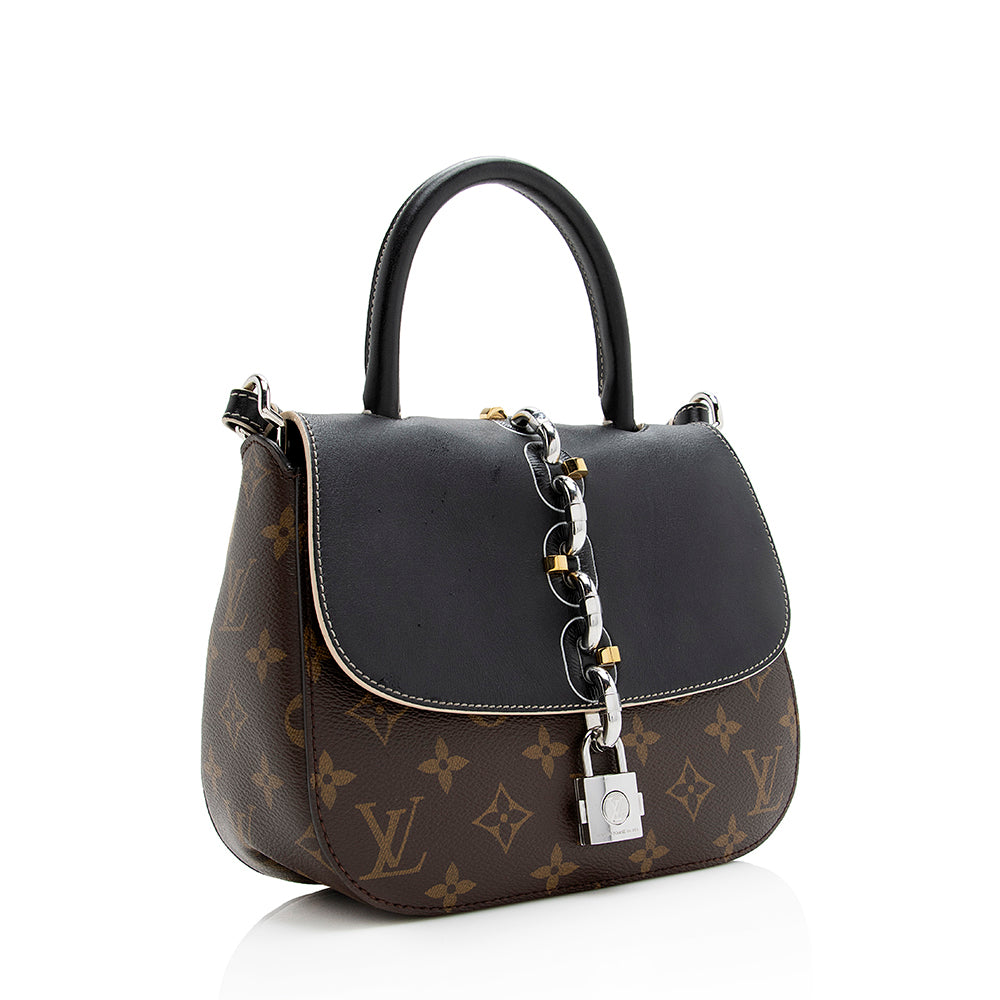 Louis Vuitton Monogram Canvas IT PM Chain Bag (SHF-21573)