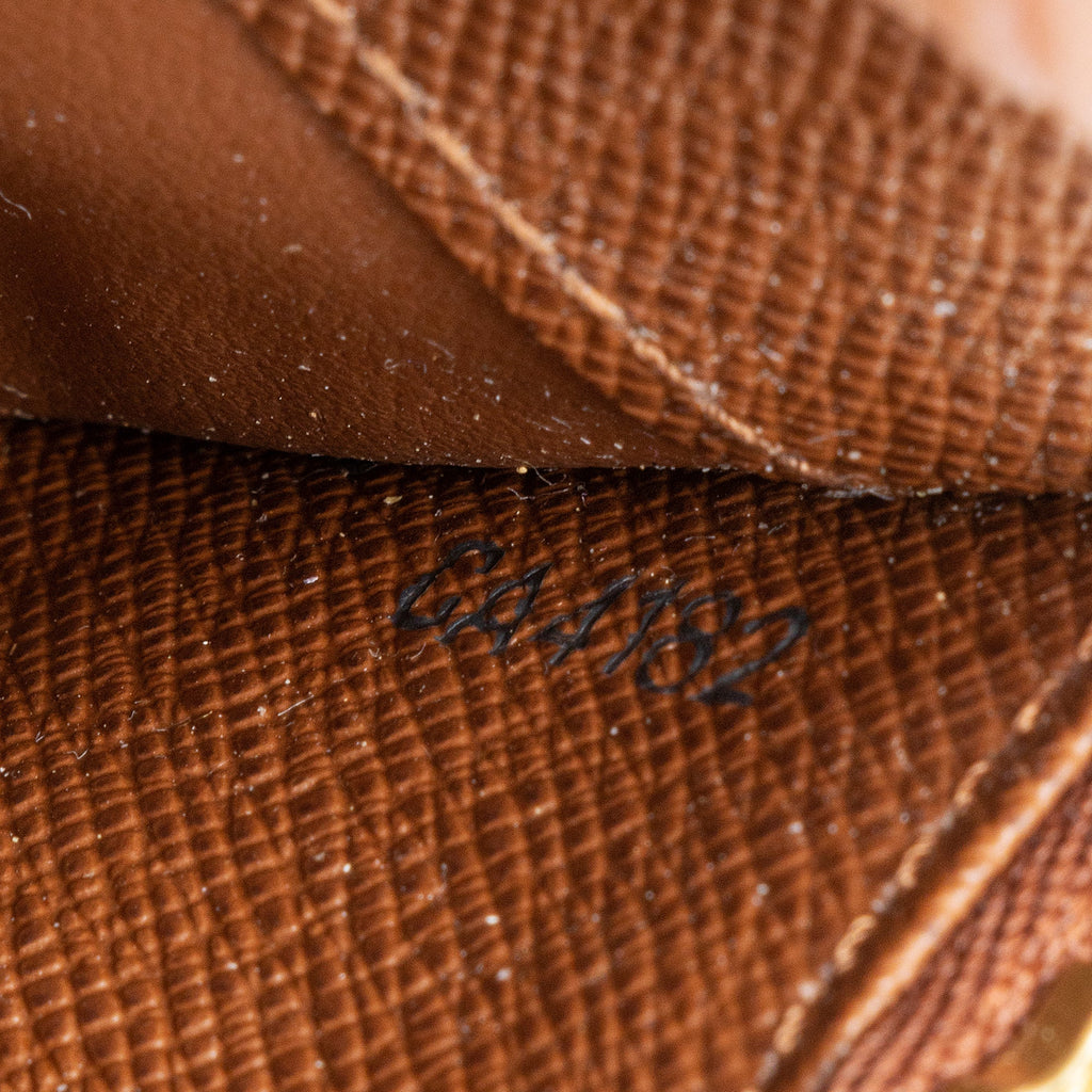 Louis Vuitton Monogram Canvas Insolite Wallet (SHF-23816)