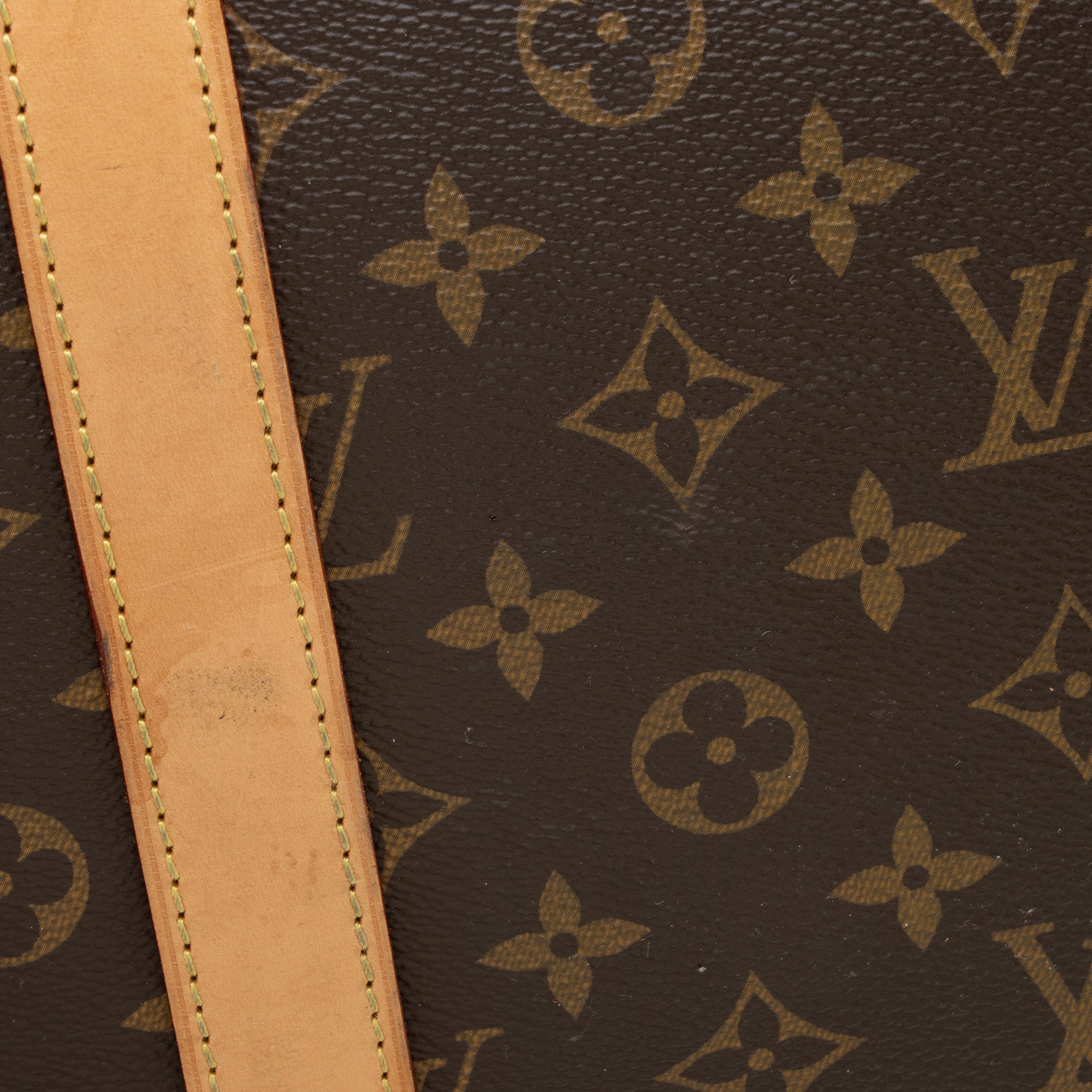 Louis Vuitton Monogram Canvas Keepall 55 Duffle Bag (SHF-AqdA4y)