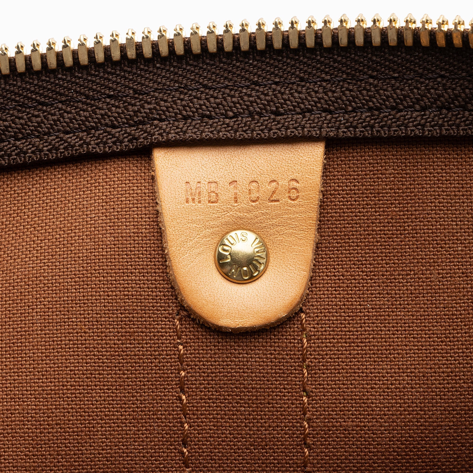 Louis Vuitton Monogram Canvas Keepall 55 Duffle Bag (SHF-ltdZO7)