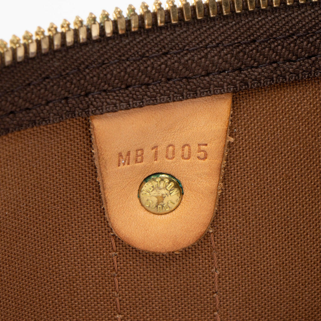 Louis Vuitton Monogram Canvas Keepall Bandouliere 50 Duffle (SHF-krYMXW)