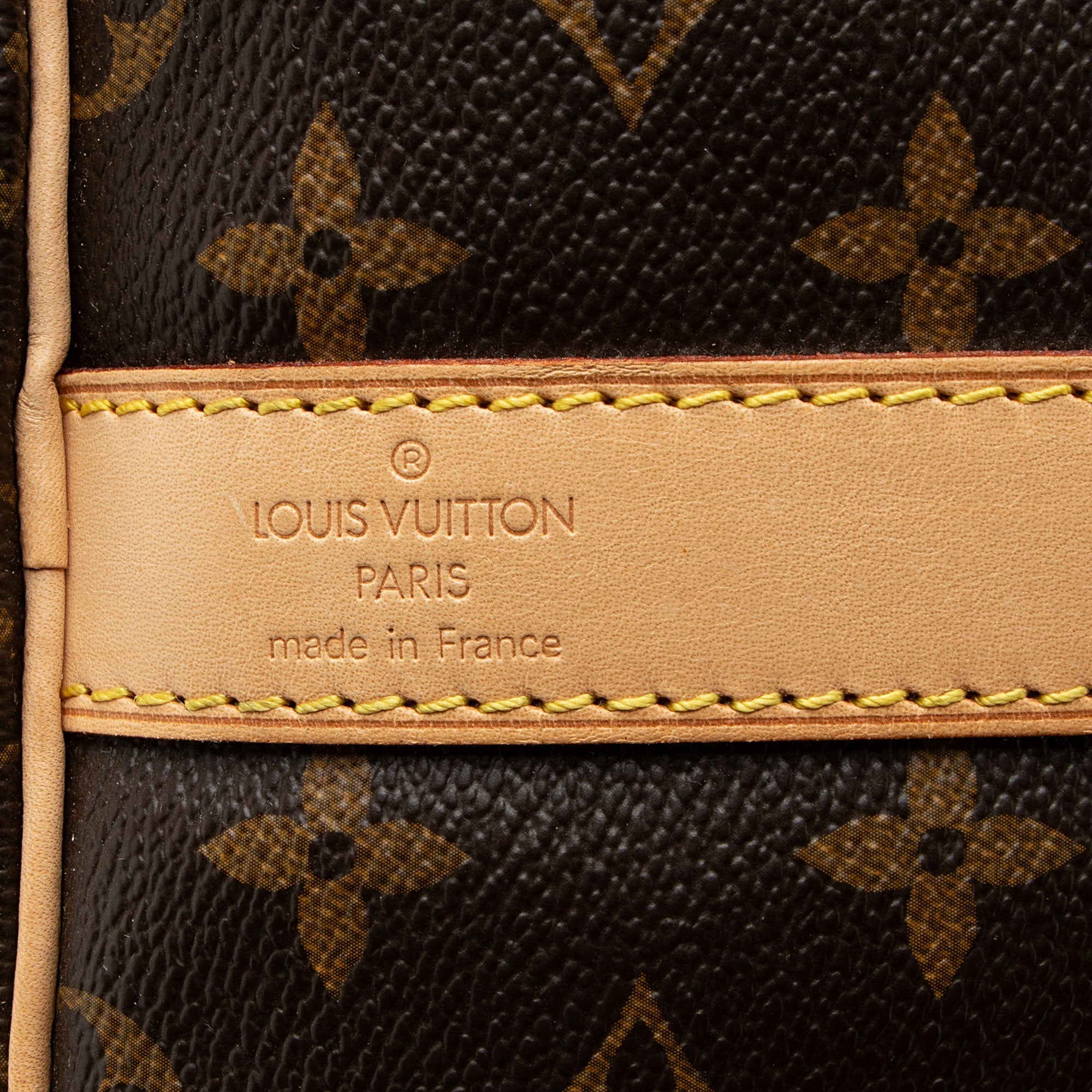 Louis Vuitton Monogram Canvas Keepall Bandouliere 55 Duffle Bag (SHF-MAqUH6)