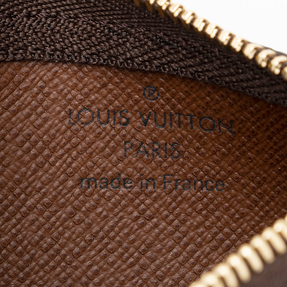 Louis Vuitton Monogram Canvas Key Pouch (SHF-21653)