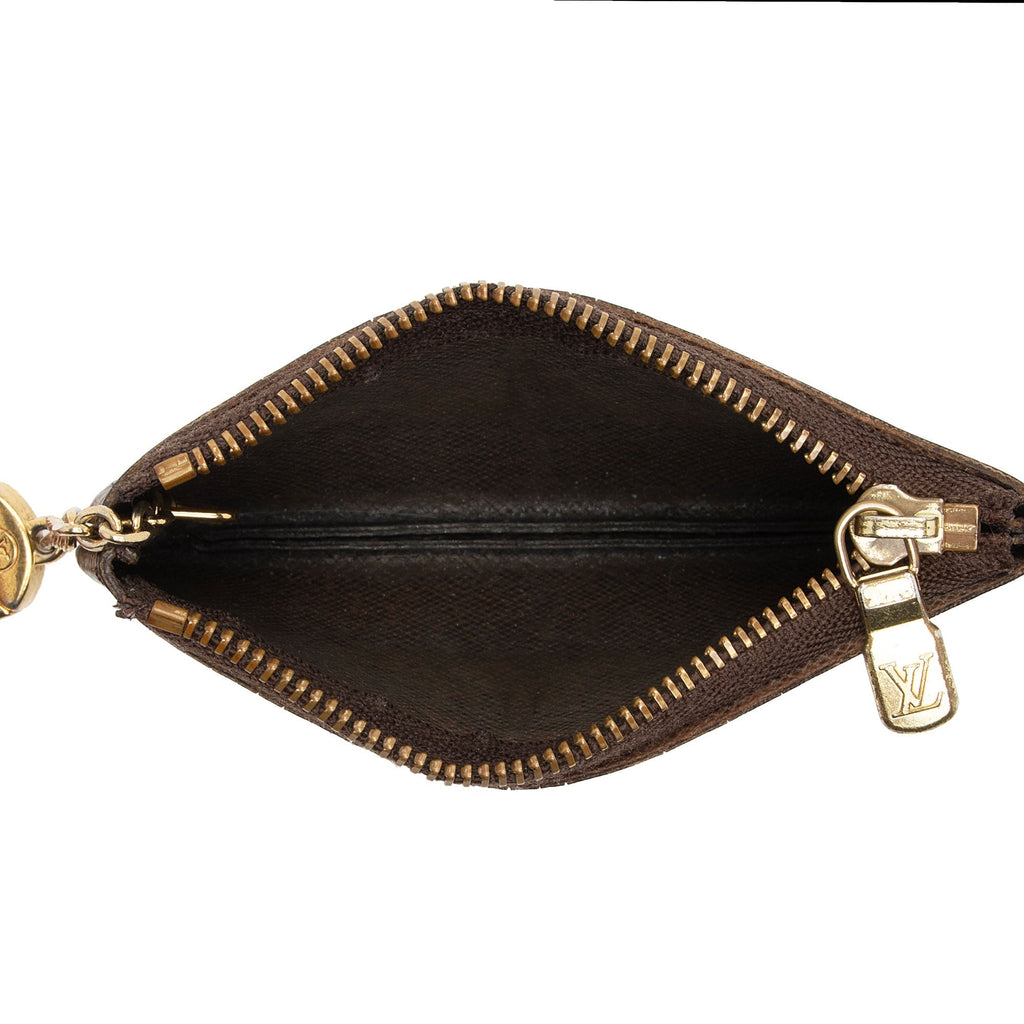 Louis Vuitton Monogram Canvas Key Pouch (SHF-PJoYmK)