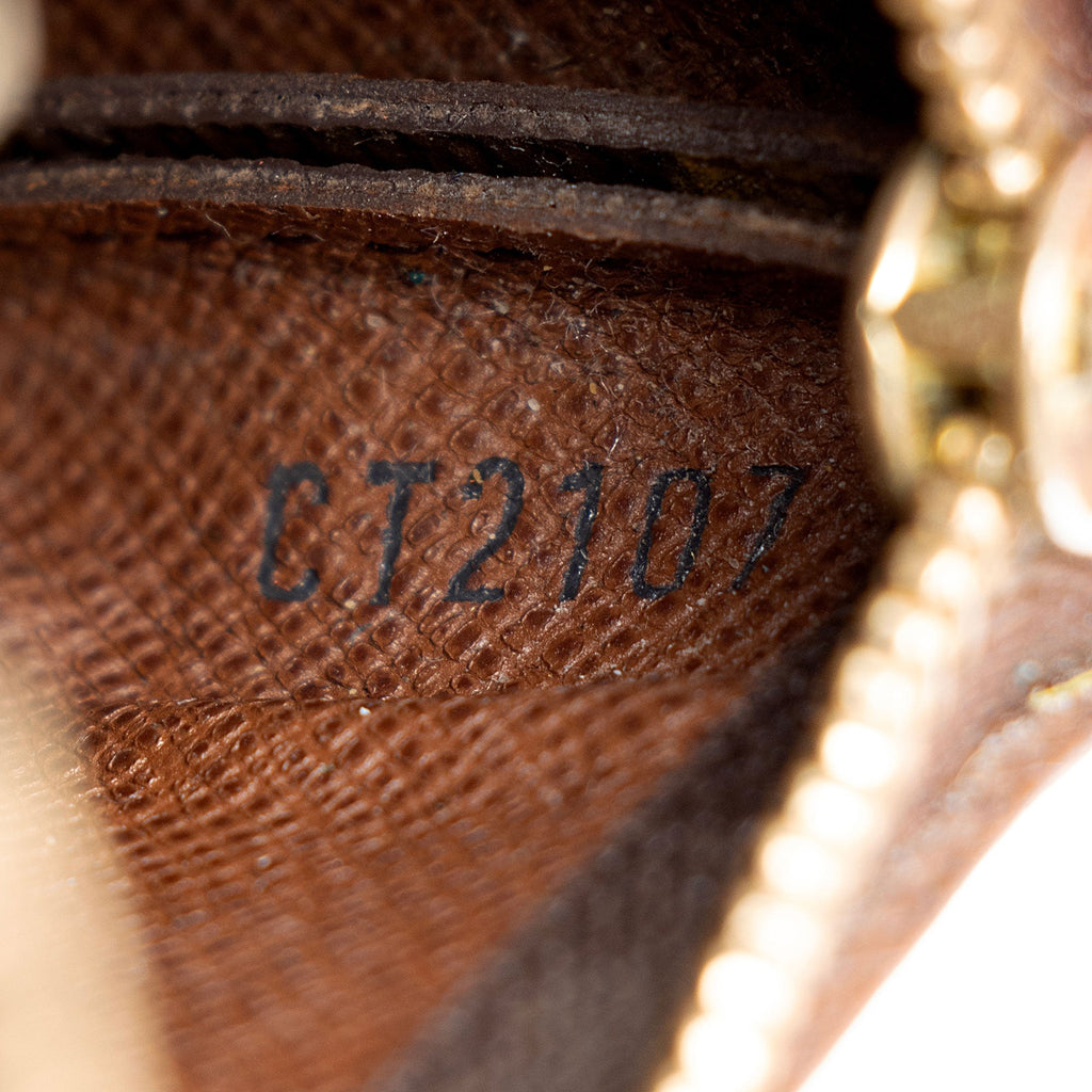 Louis Vuitton Monogram Canvas Key Pouch