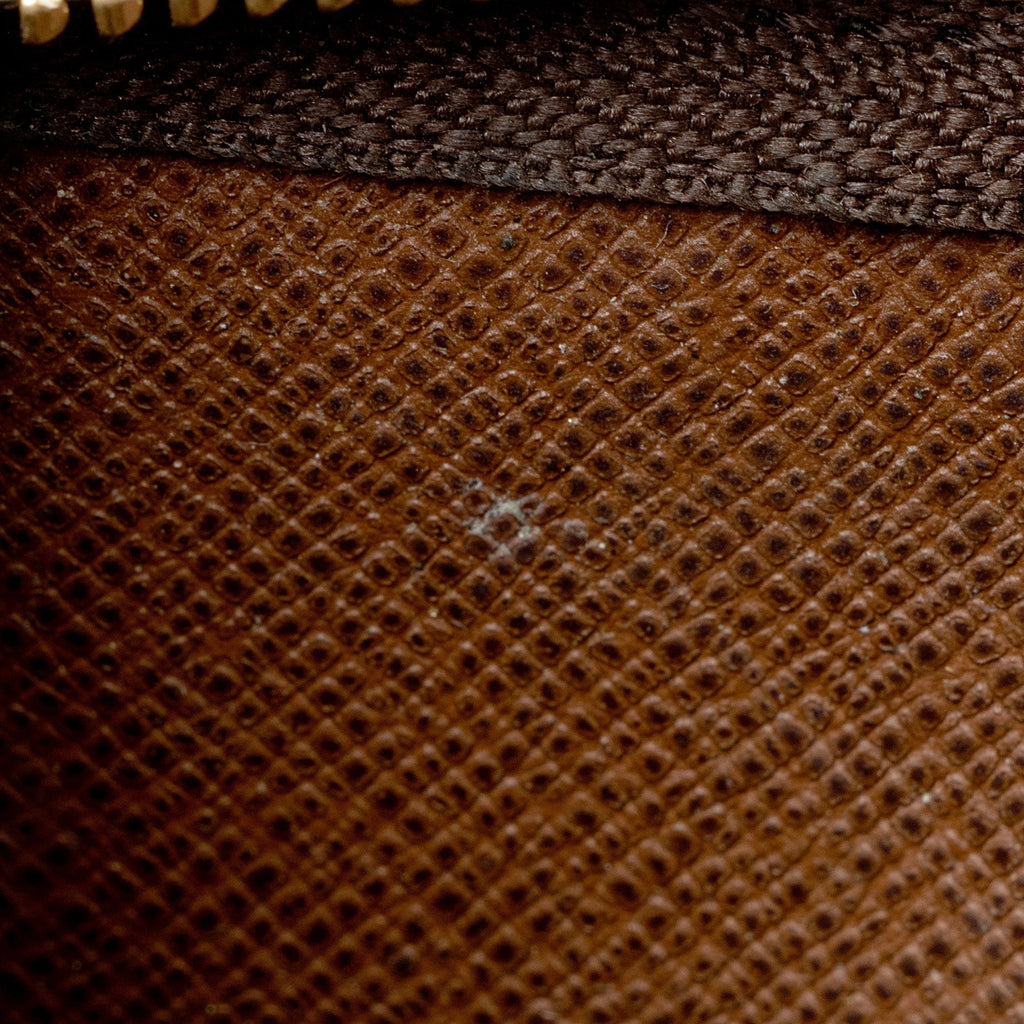 Louis Vuitton Monogram Canvas Key Pouch