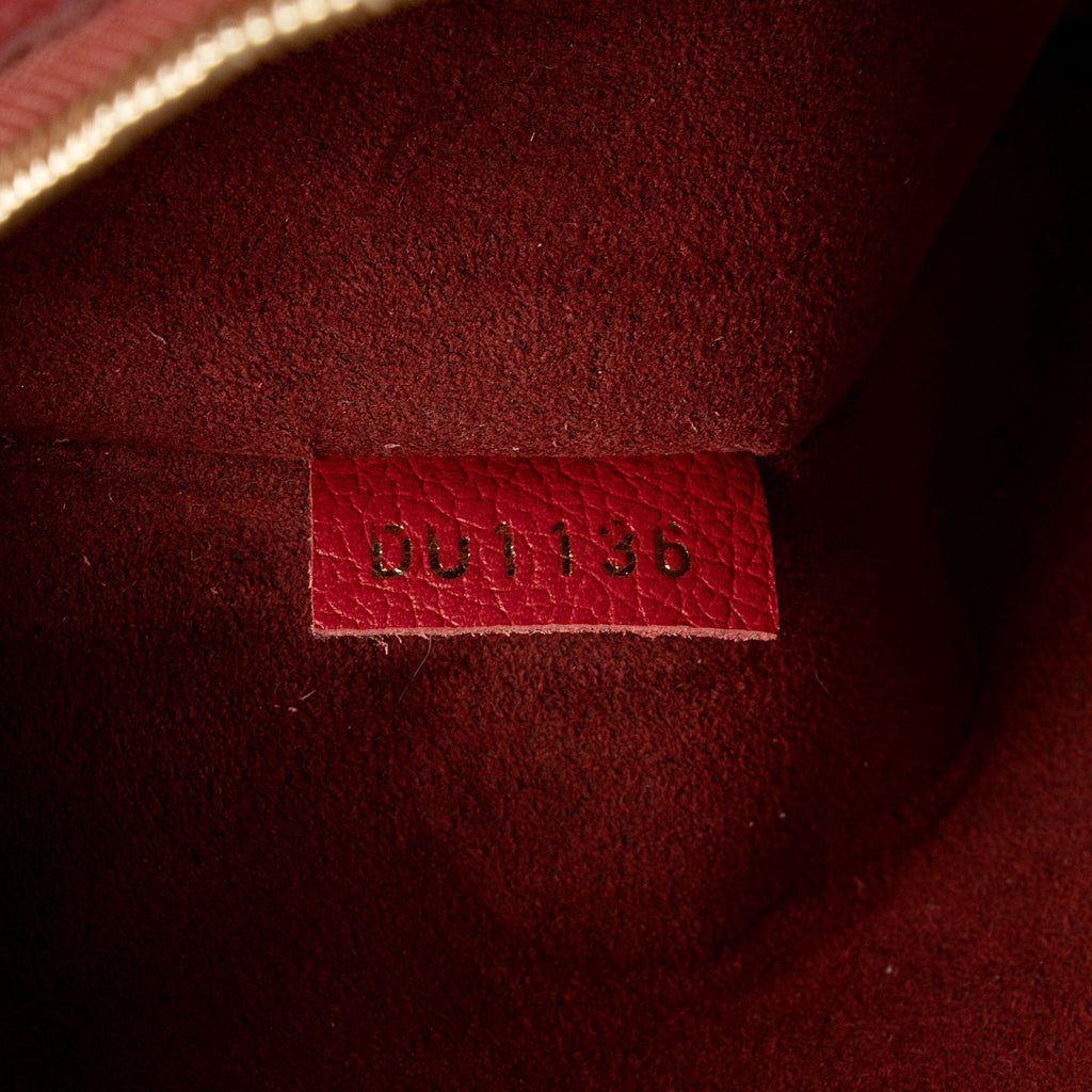 Louis Vuitton Monogram Canvas Kimono Tote (SHF-aHRBlf)