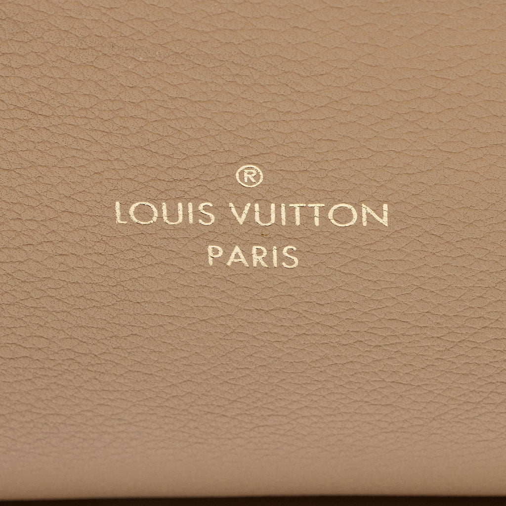 Louis Vuitton Monogram Canvas Kimono Tote (SHF-SsHmOQ)