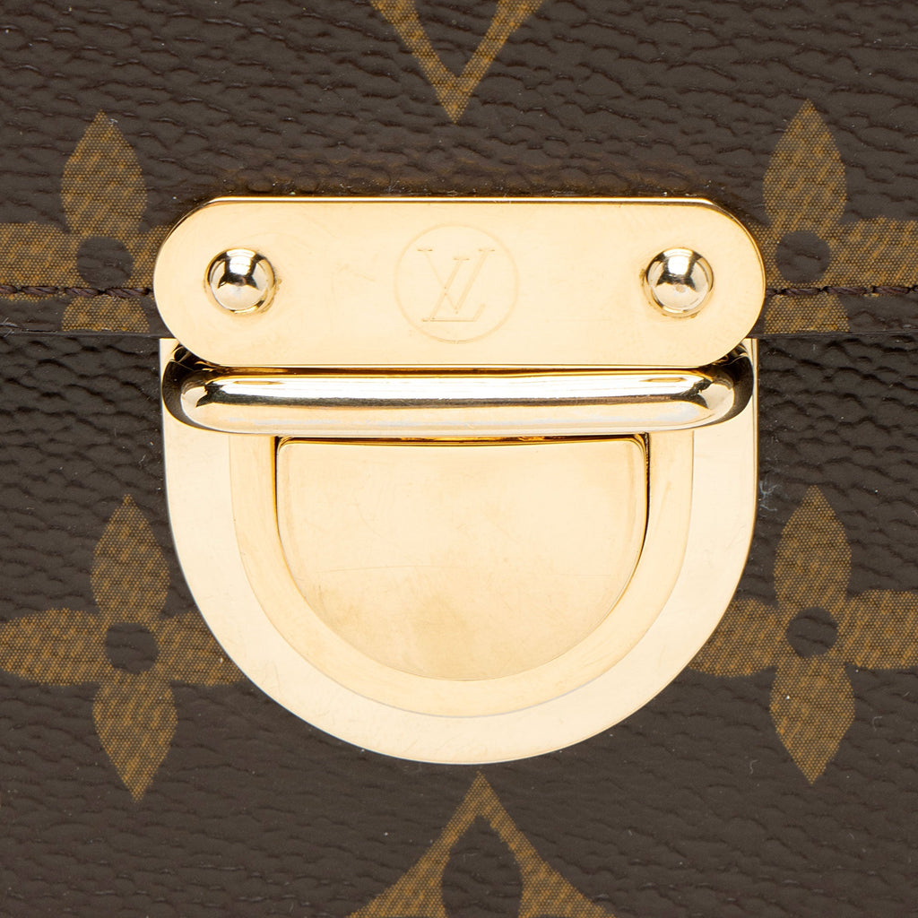 Louis Vuitton Monogram Canvas Koala Wallet (SHF-qaOHRr)