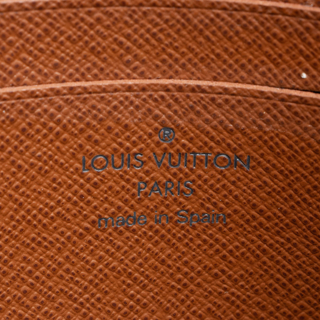 Louis Vuitton Monogram Canvas Legacy Chain Clutch
