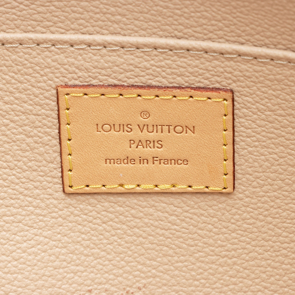 Louis Vuitton Monogram Canvas MM Cosmetic Pouch