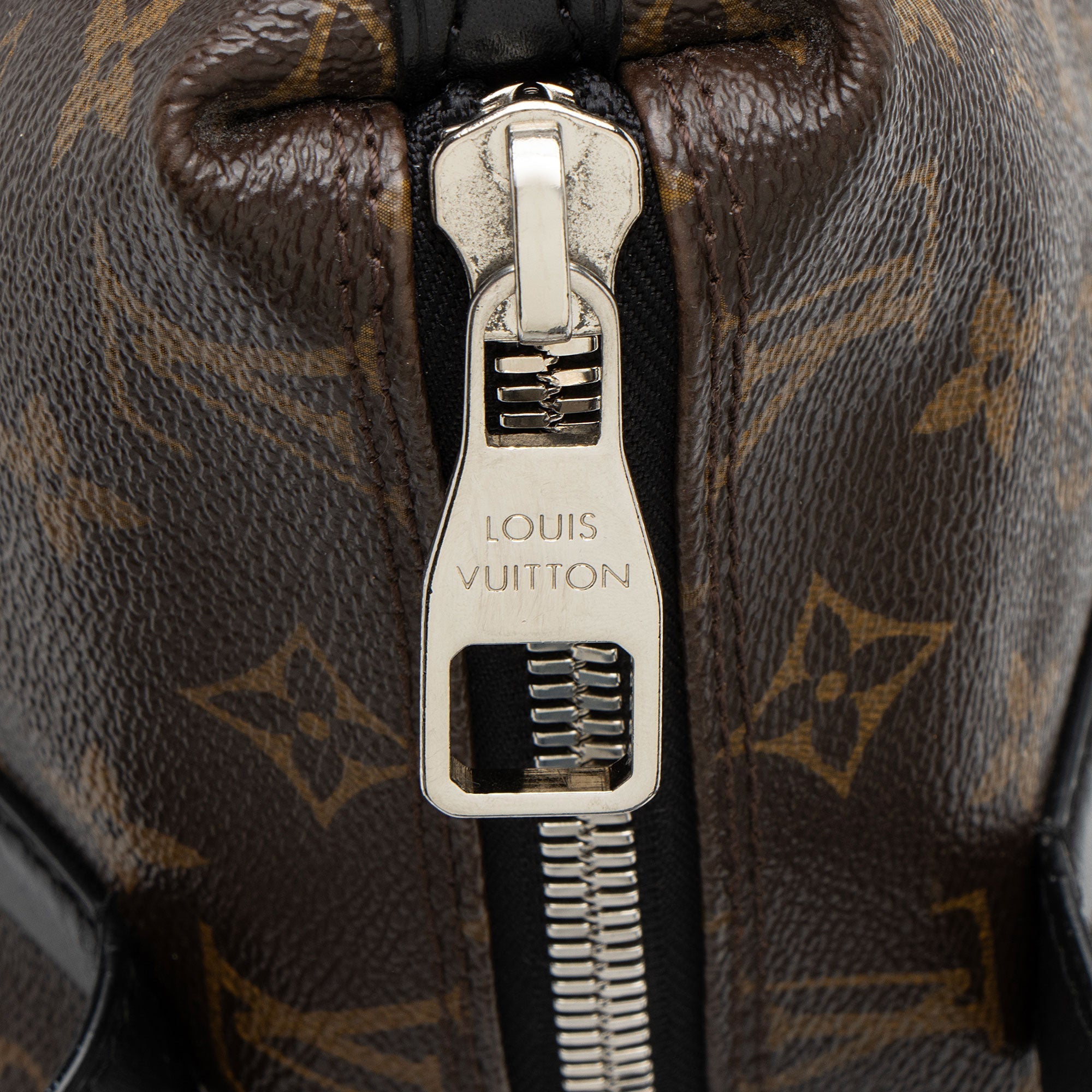 Louis Vuitton Monogram Canvas Macassar Kitan Tote (SHF-USvORt)