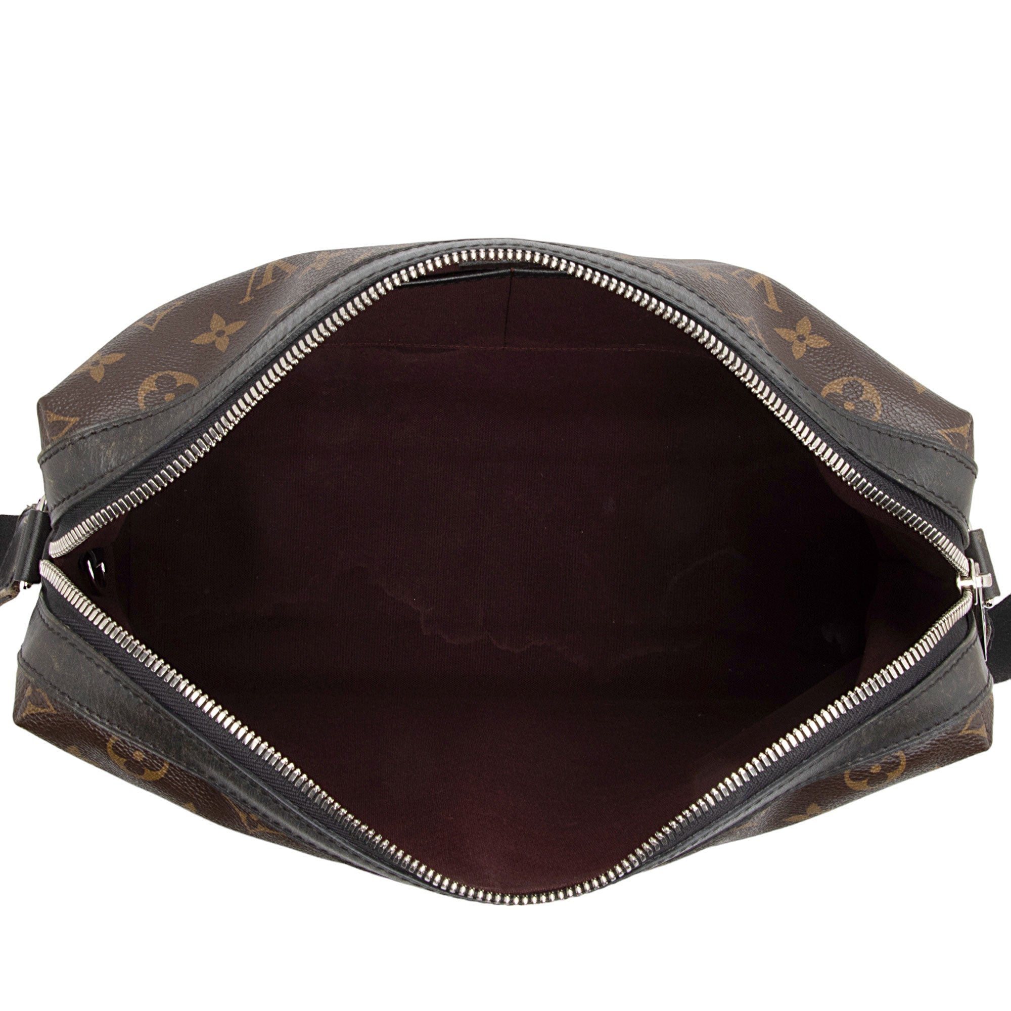 Louis Vuitton Monogram Canvas Macassar Torres Messenger Bag (SHF-0IhoOy)