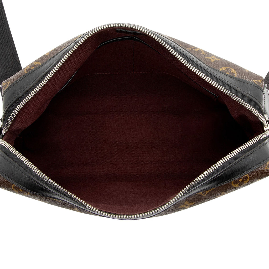 Louis Vuitton Monogram Canvas Macassar Torres Messenger