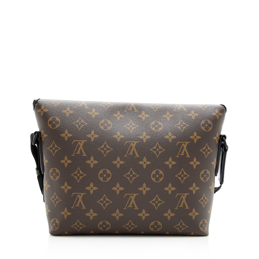 Louis Vuitton Monogram Macassar Magnetic Messenger Bag (SHF-19578)
