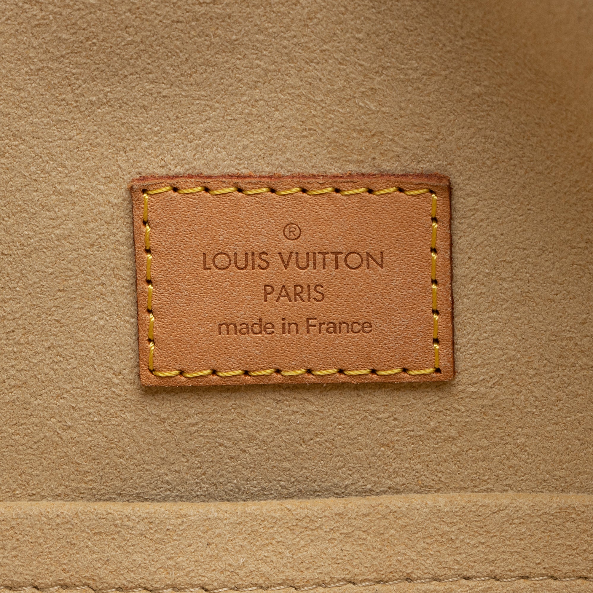 Louis Vuitton Monogram Canvas Manhattan GM Satchel (SHF-23297)